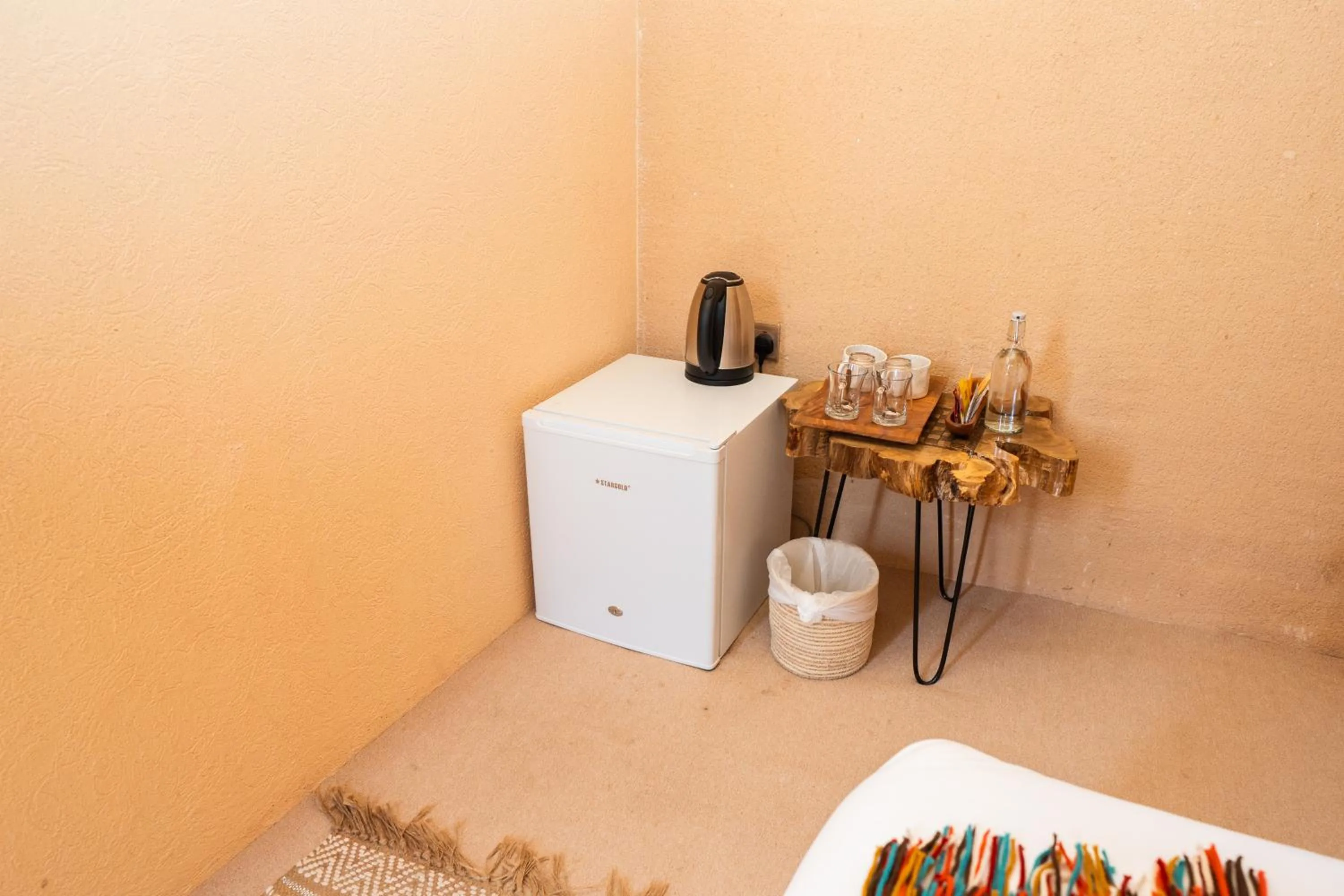 minibar in Bait Almuallem By Nomad