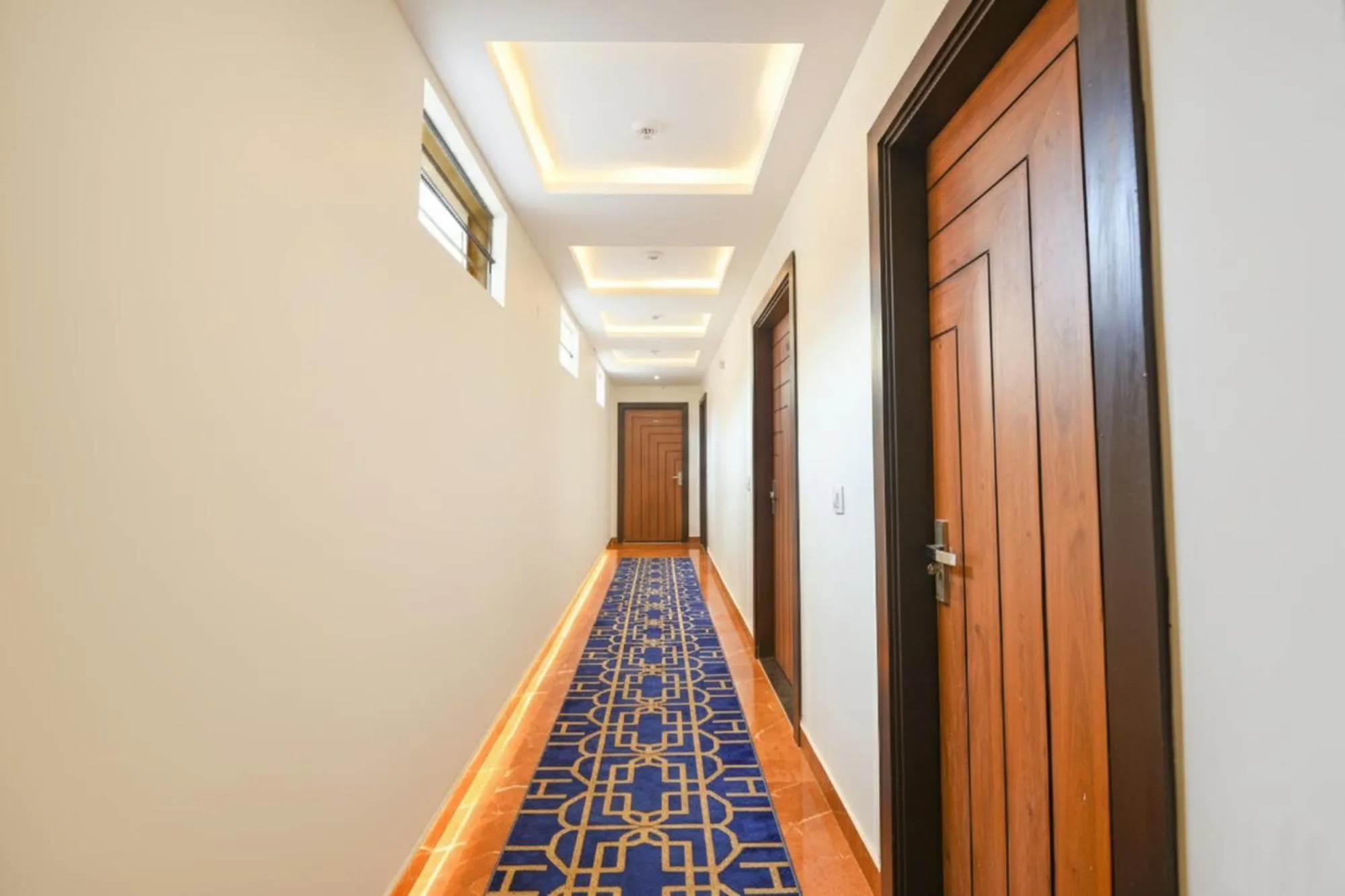 Lobby or reception in FabHotel Golden Tree