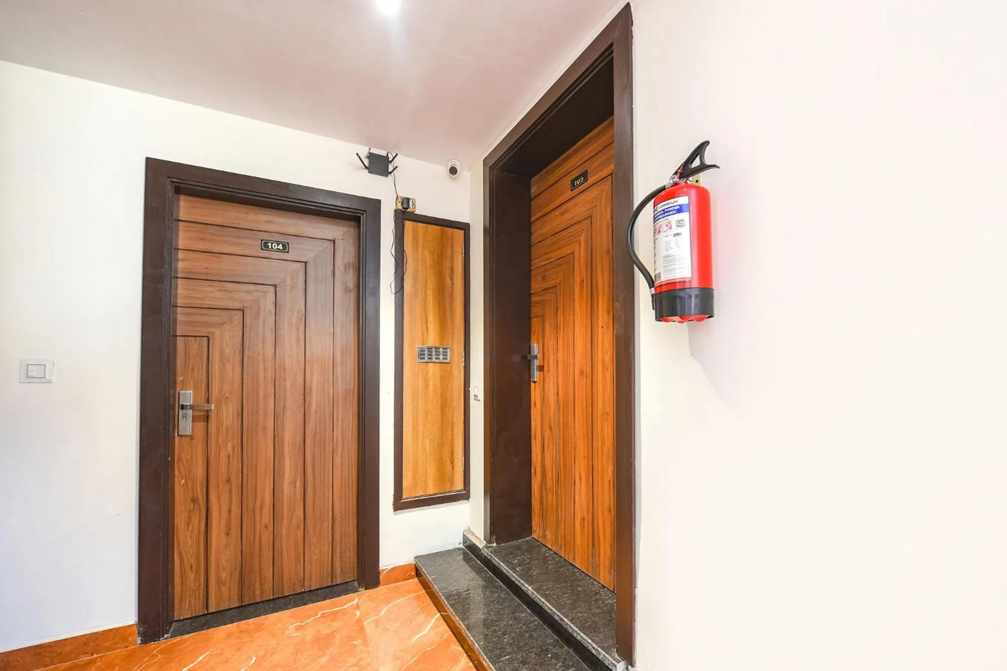 Lobby or reception in FabHotel Golden Tree