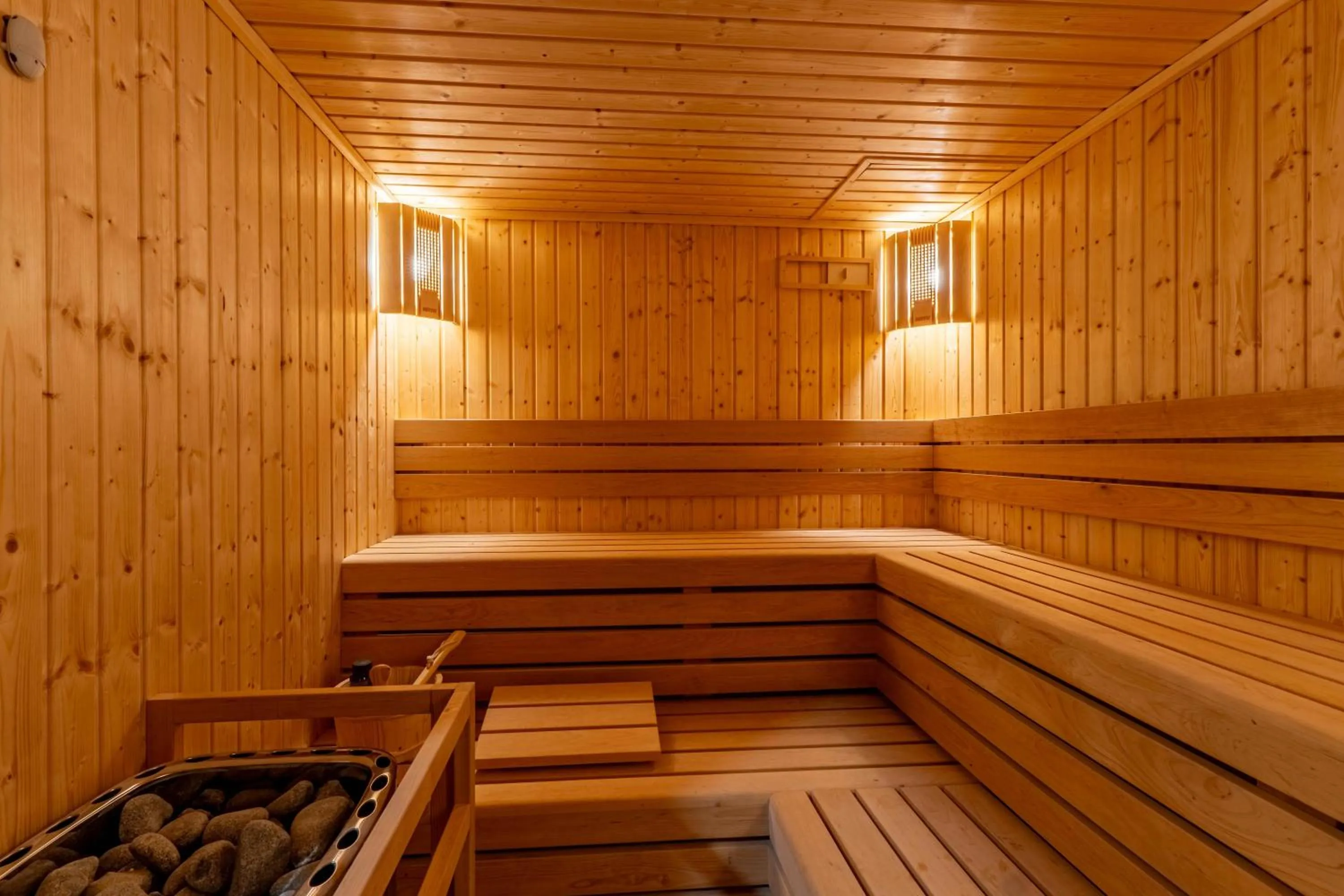 Sauna in Beach Bay Hotel Mirfa