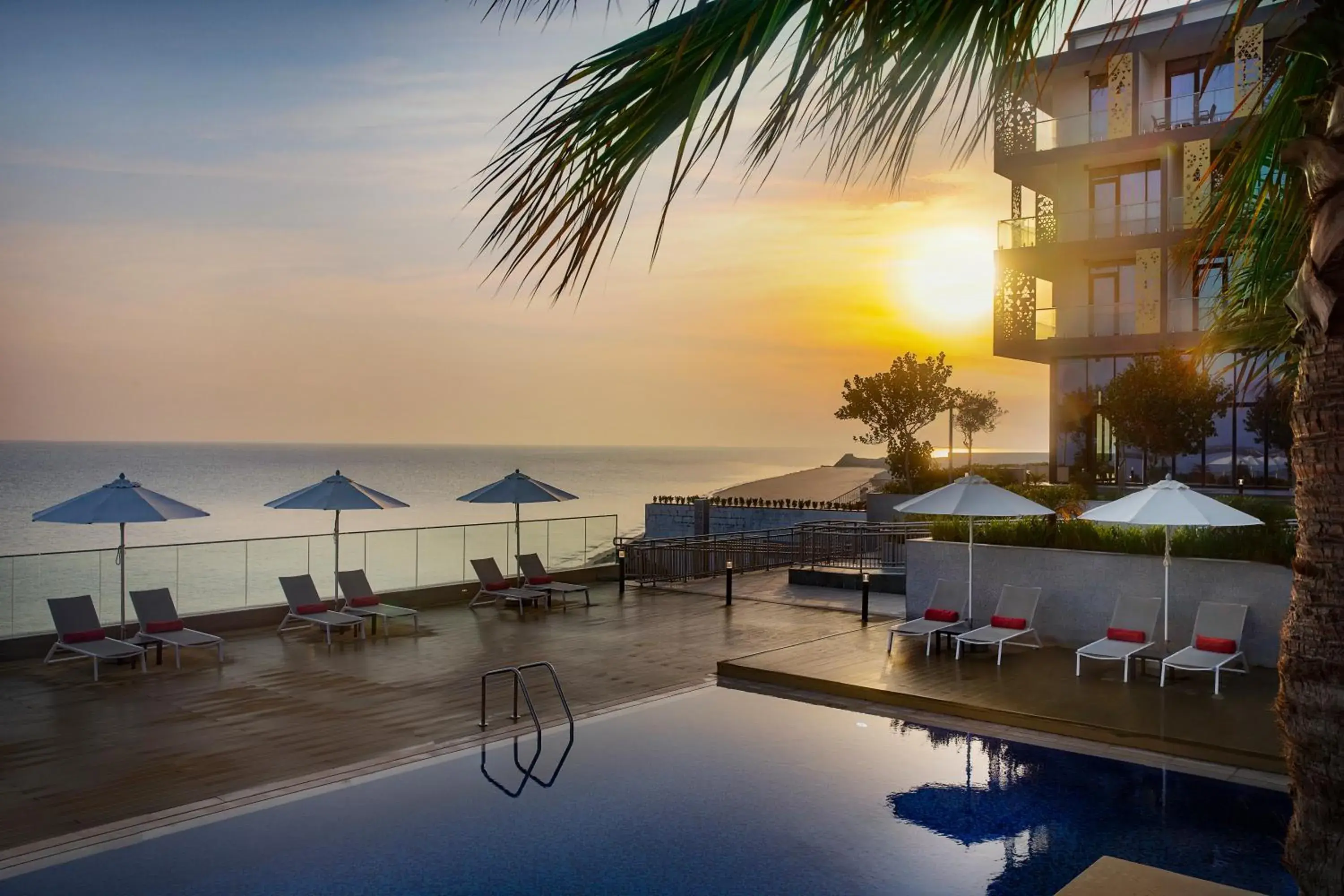 Swimming pool in Beach Bay Hotel Mirfa Swimming pool in Beach Bay Hotel Mirfa