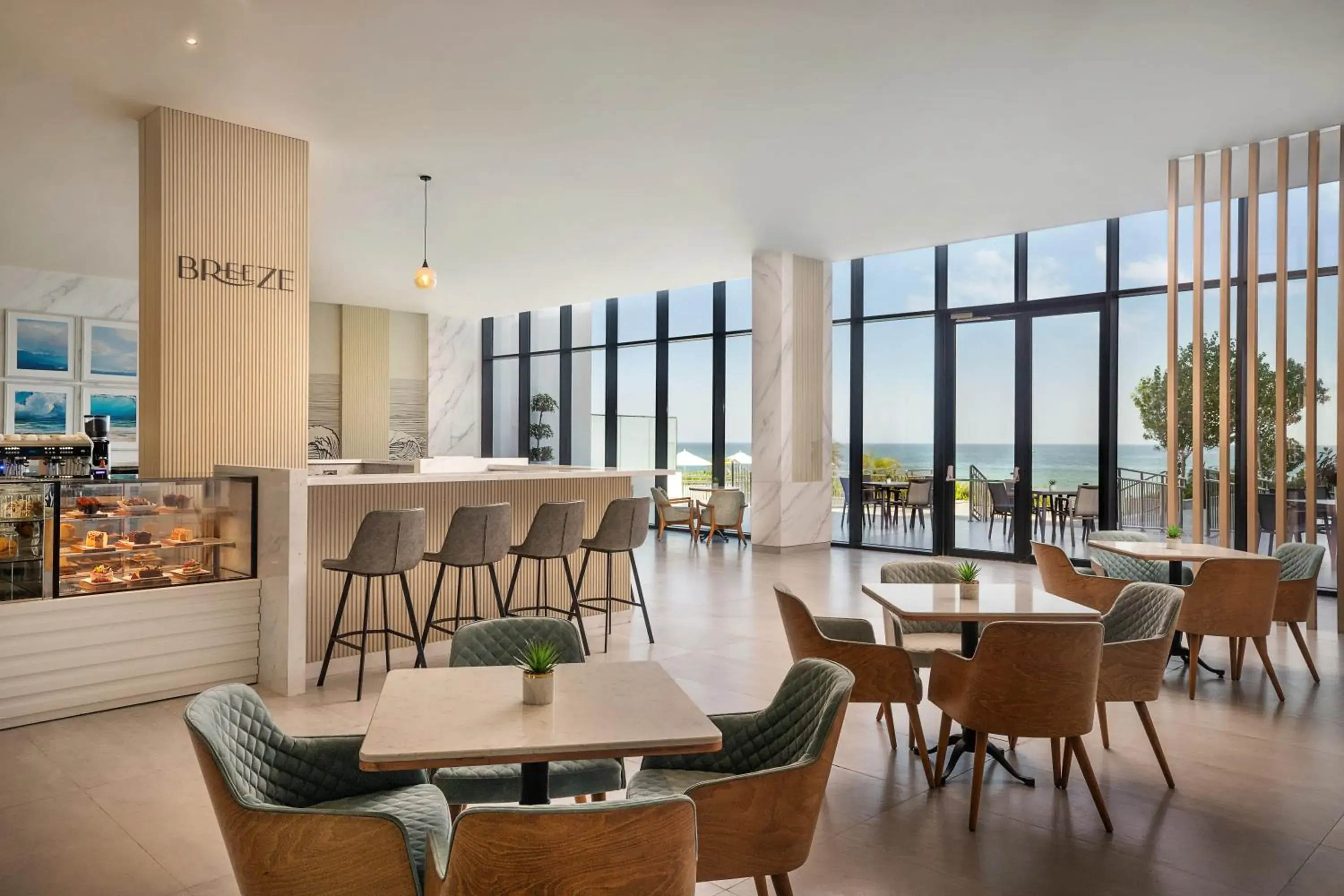 Restaurant/places to eat in Beach Bay Hotel Mirfa Restaurant/places to eat in Beach Bay Hotel Mirfa