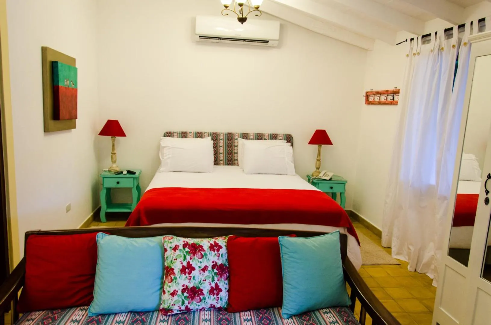 Decorative detail, Bed in La Casona Hotel Boutique