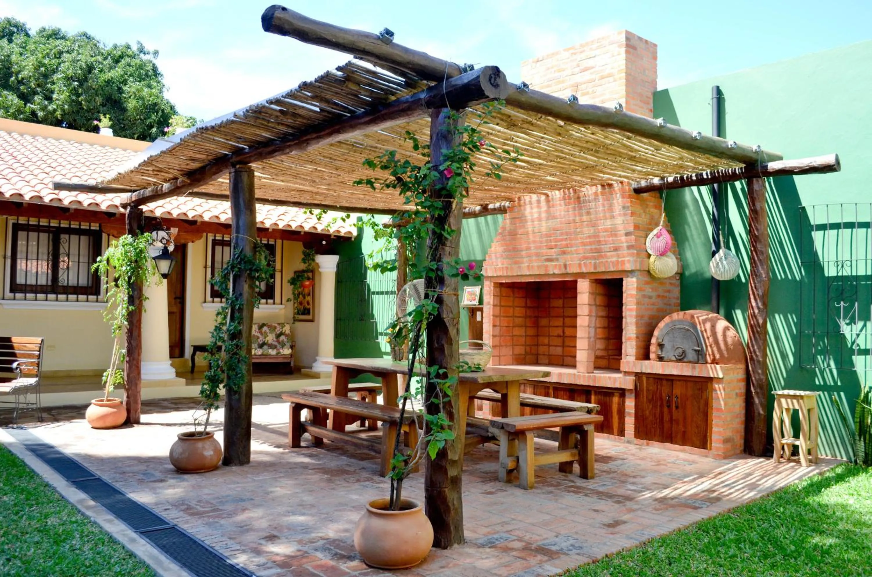 BBQ facilities in La Casona Hotel Boutique