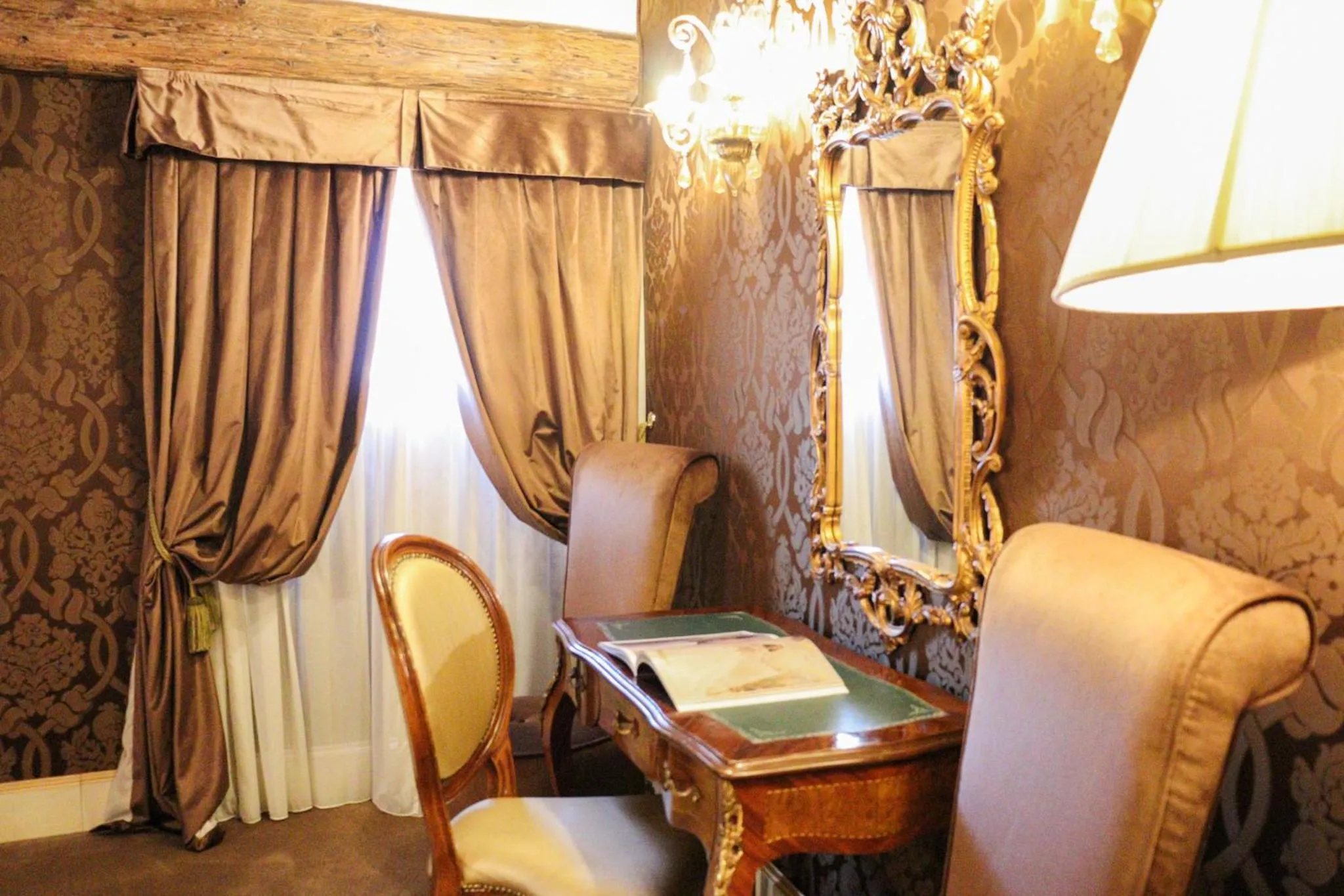 Decorative detail in Hotel Ai Cavalieri di Venezia