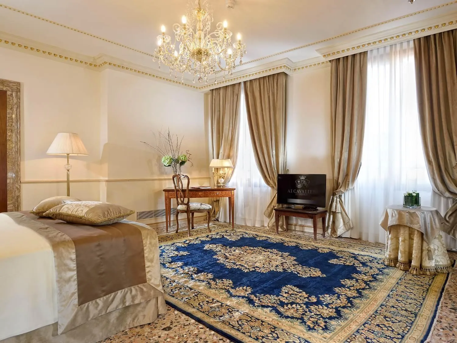 Bed in Hotel Ai Cavalieri di Venezia