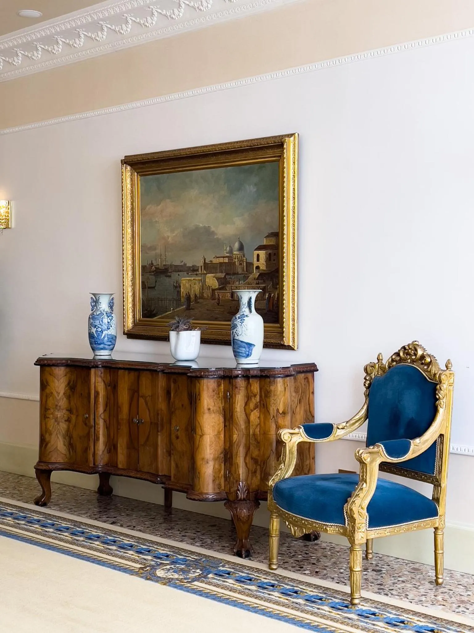furniture in Hotel Ai Cavalieri di Venezia