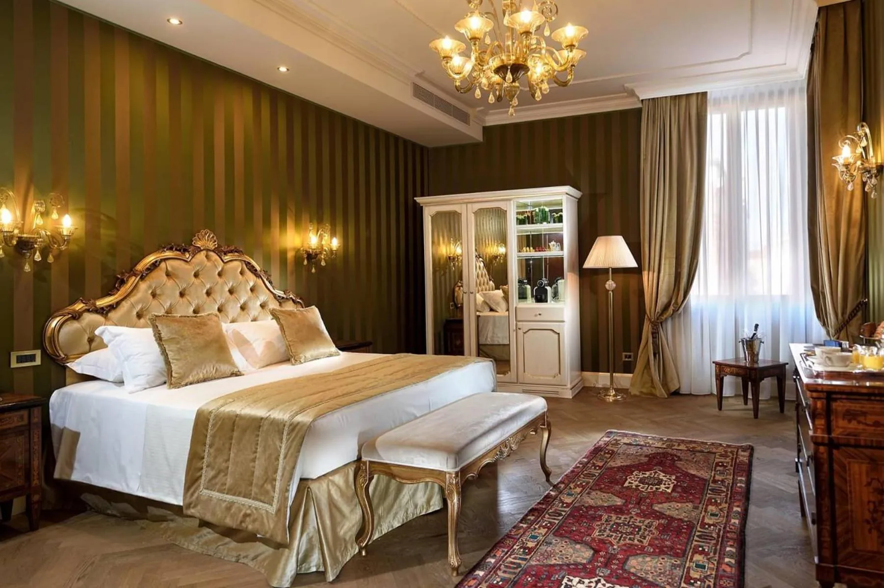 Bed in Hotel Ai Cavalieri di Venezia