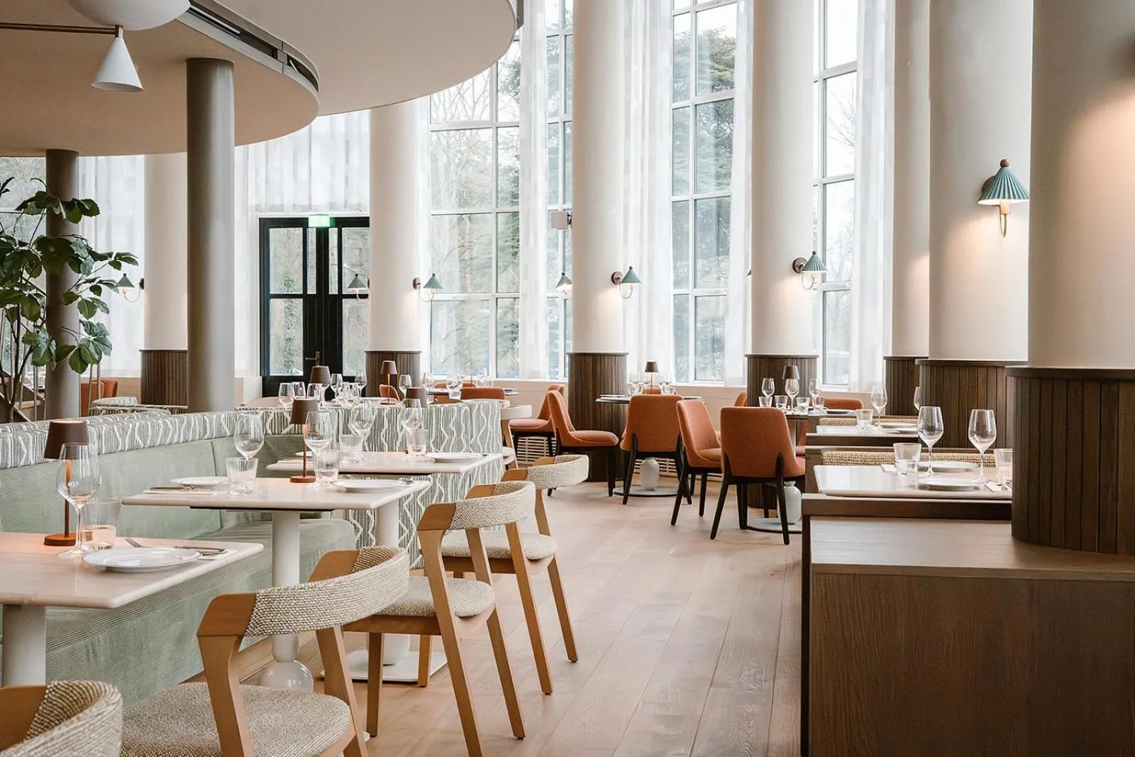 Restaurant/places to eat in De Plesman Hotel The Hague