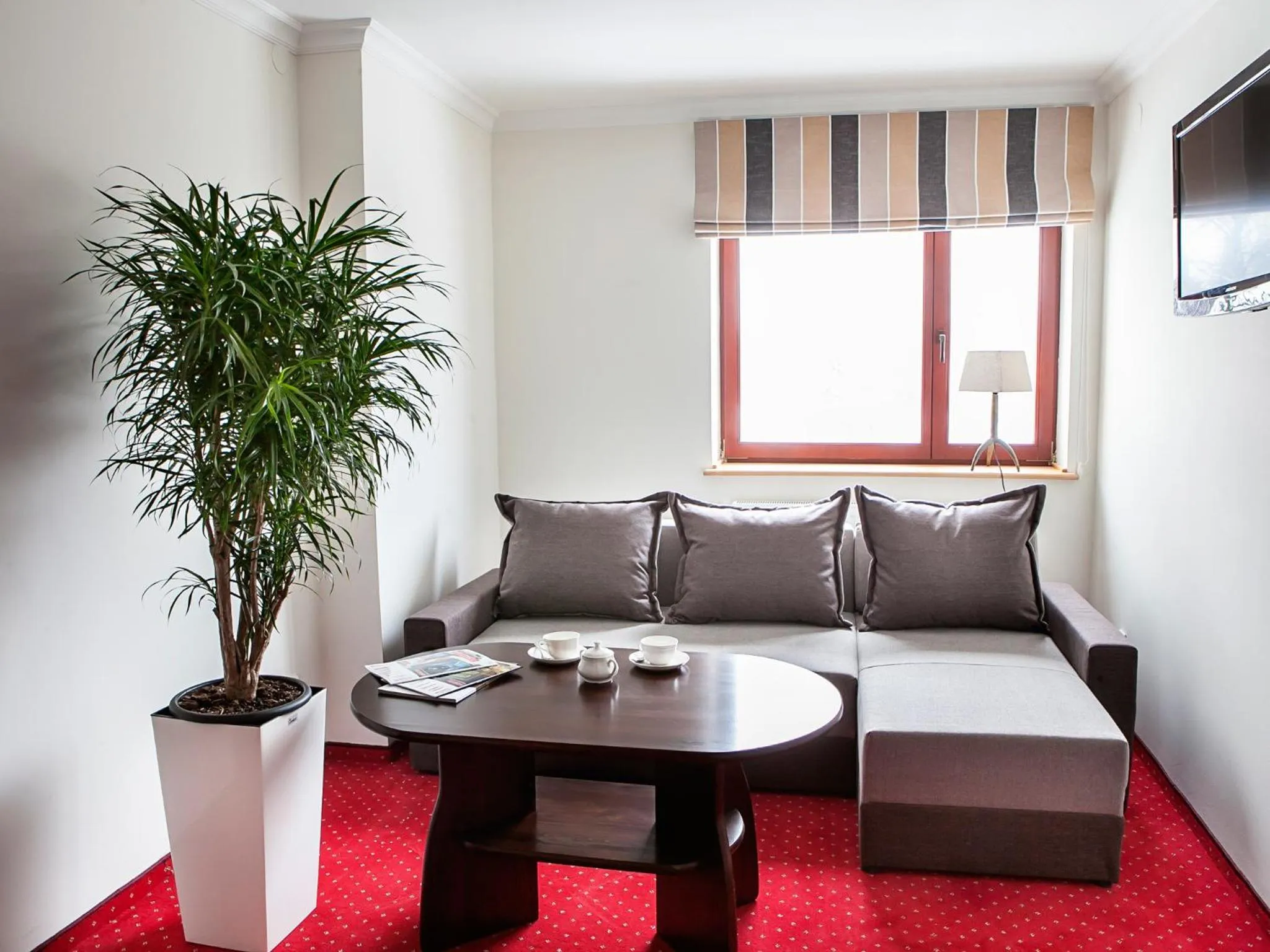 Seating area in Dworek Szwajcaria