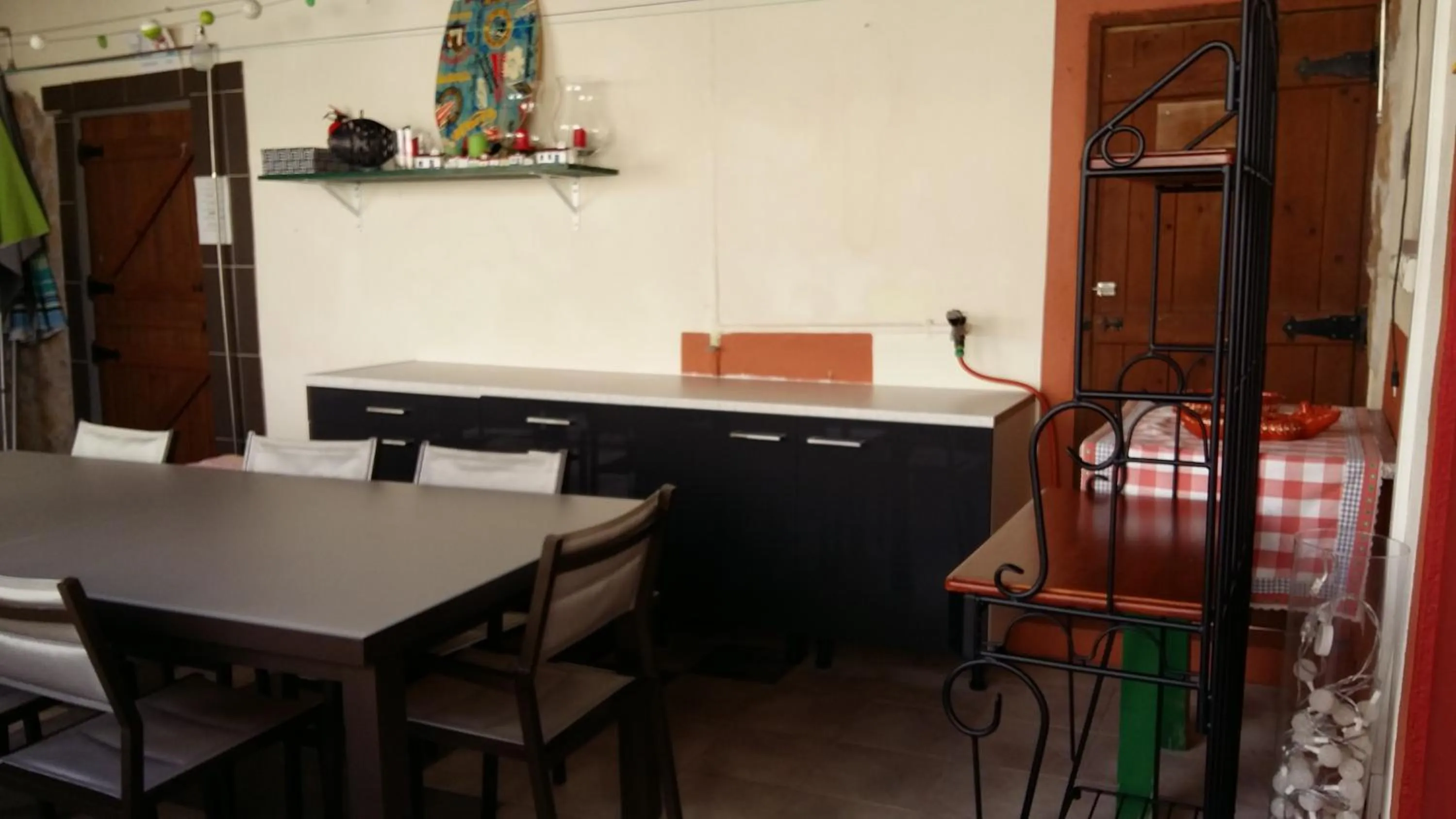 Communal kitchen in Casa o Futuro