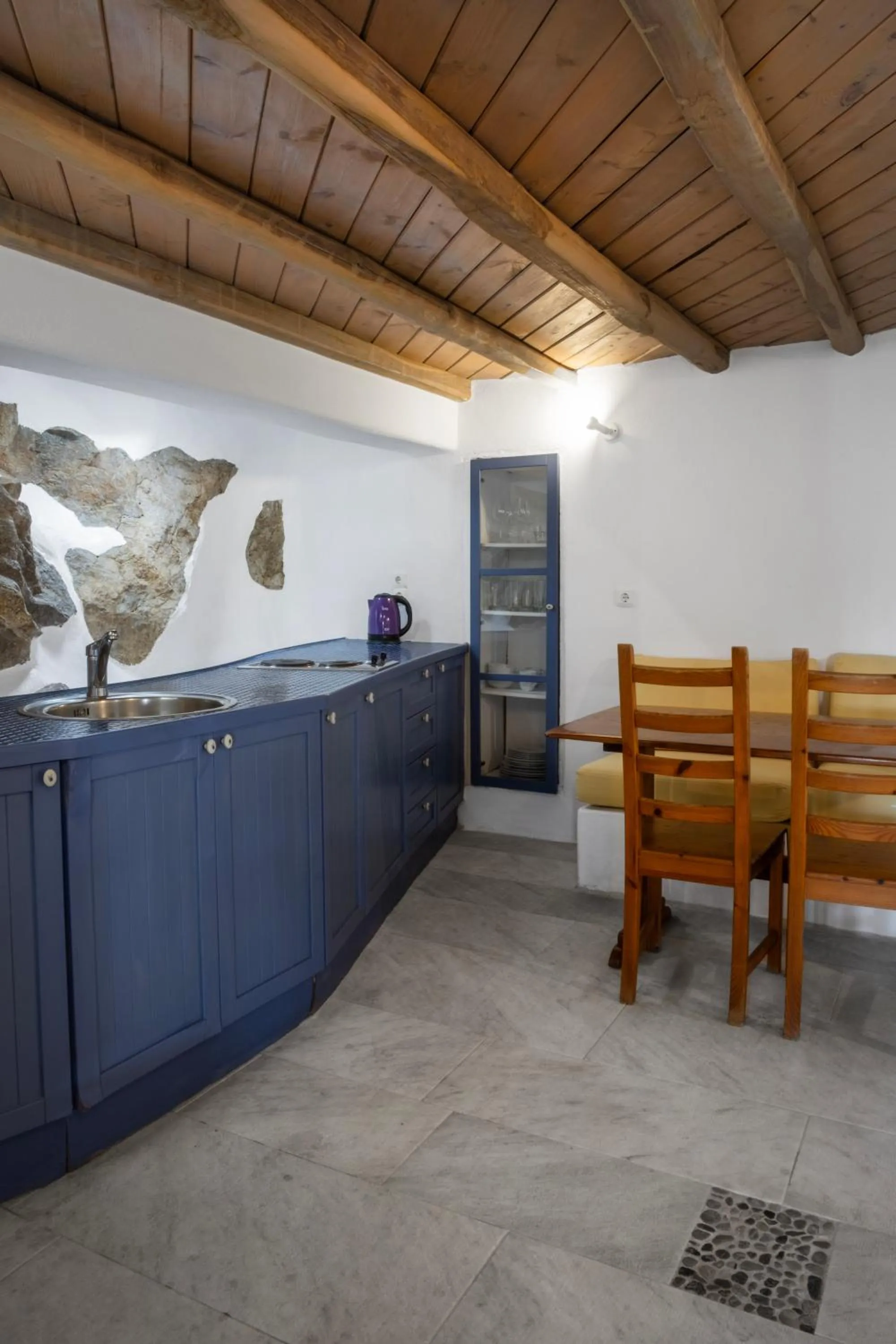 Kitchen or kitchenette in Nama Villas