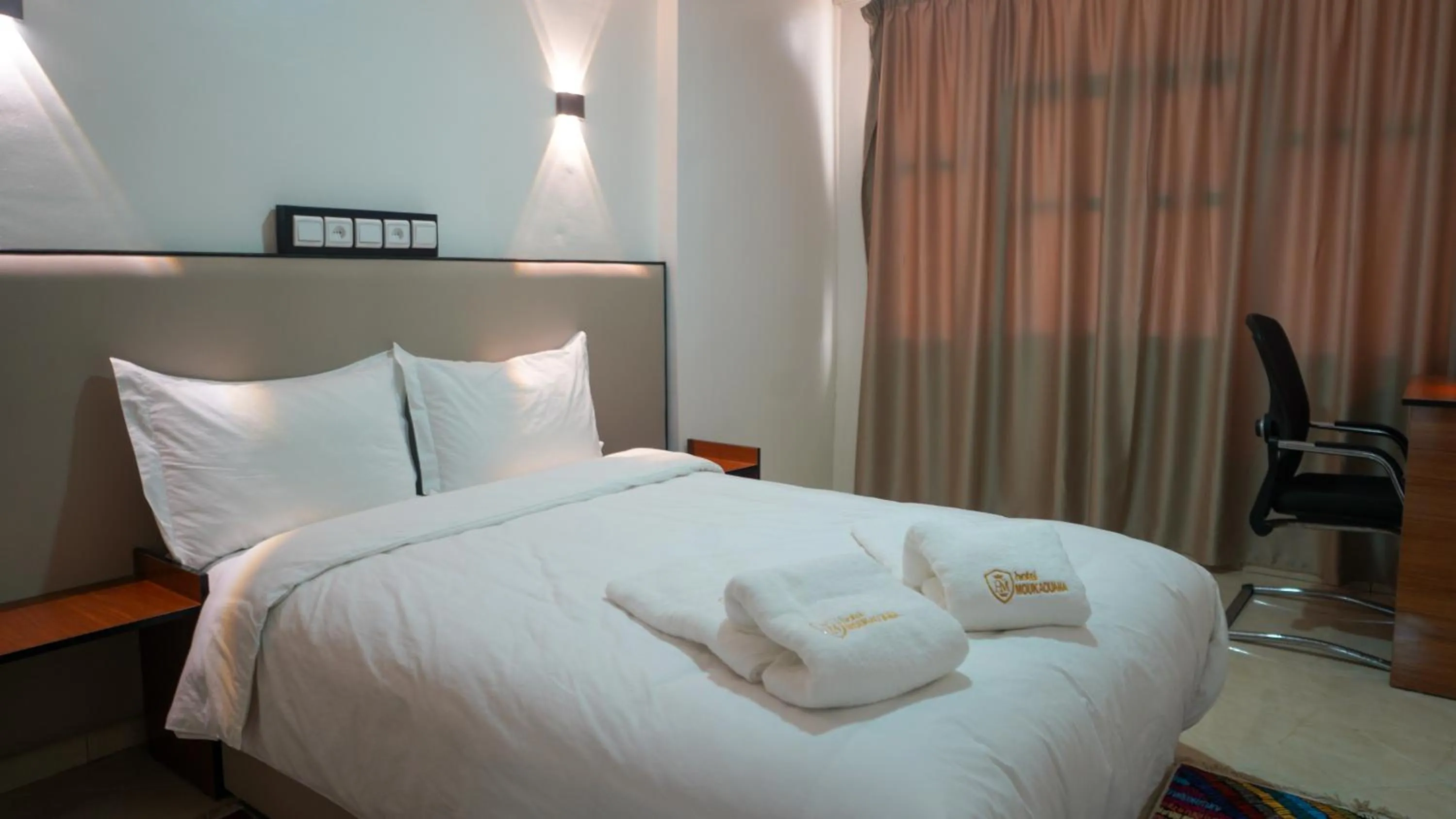 Bed in Hôtel Moukawama Restaurant & SPA Dakhla
