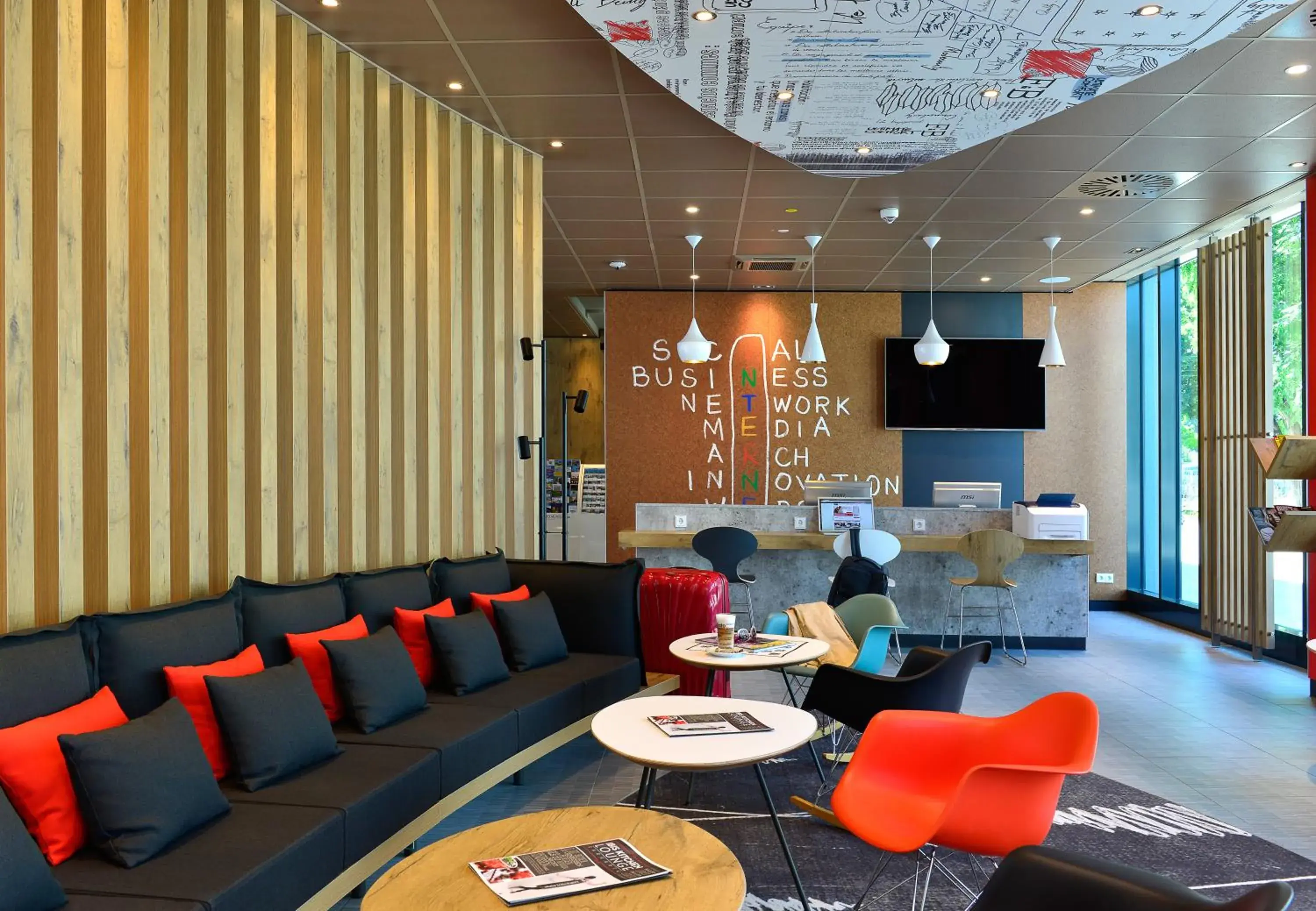 Lobby or reception in Ibis Muenchen City Ost Lobby or reception in Ibis Muenchen City Ost
