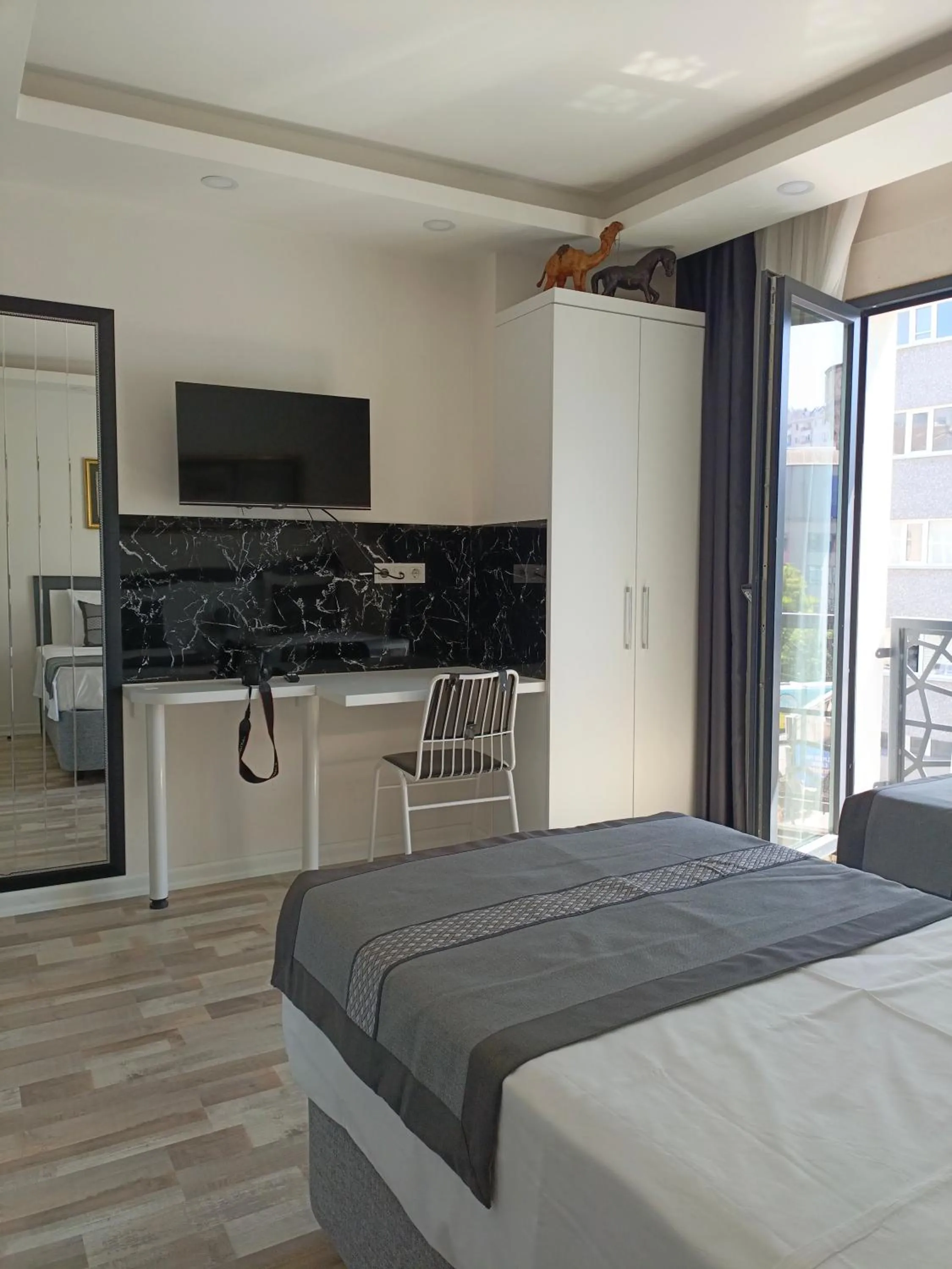 TV and multimedia, Bed in Askadar Çatı Otel