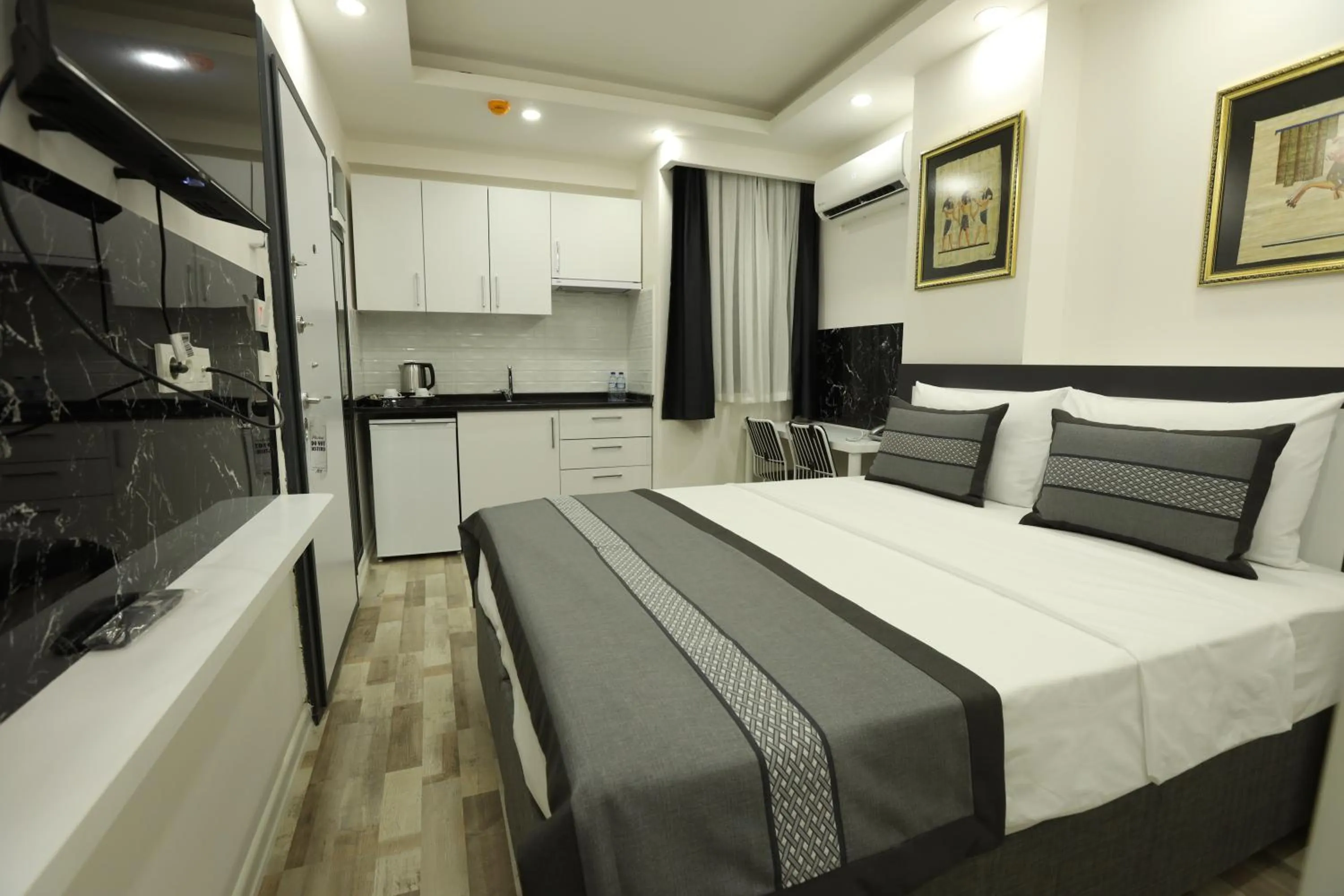 Bed in Askadar Çatı Otel