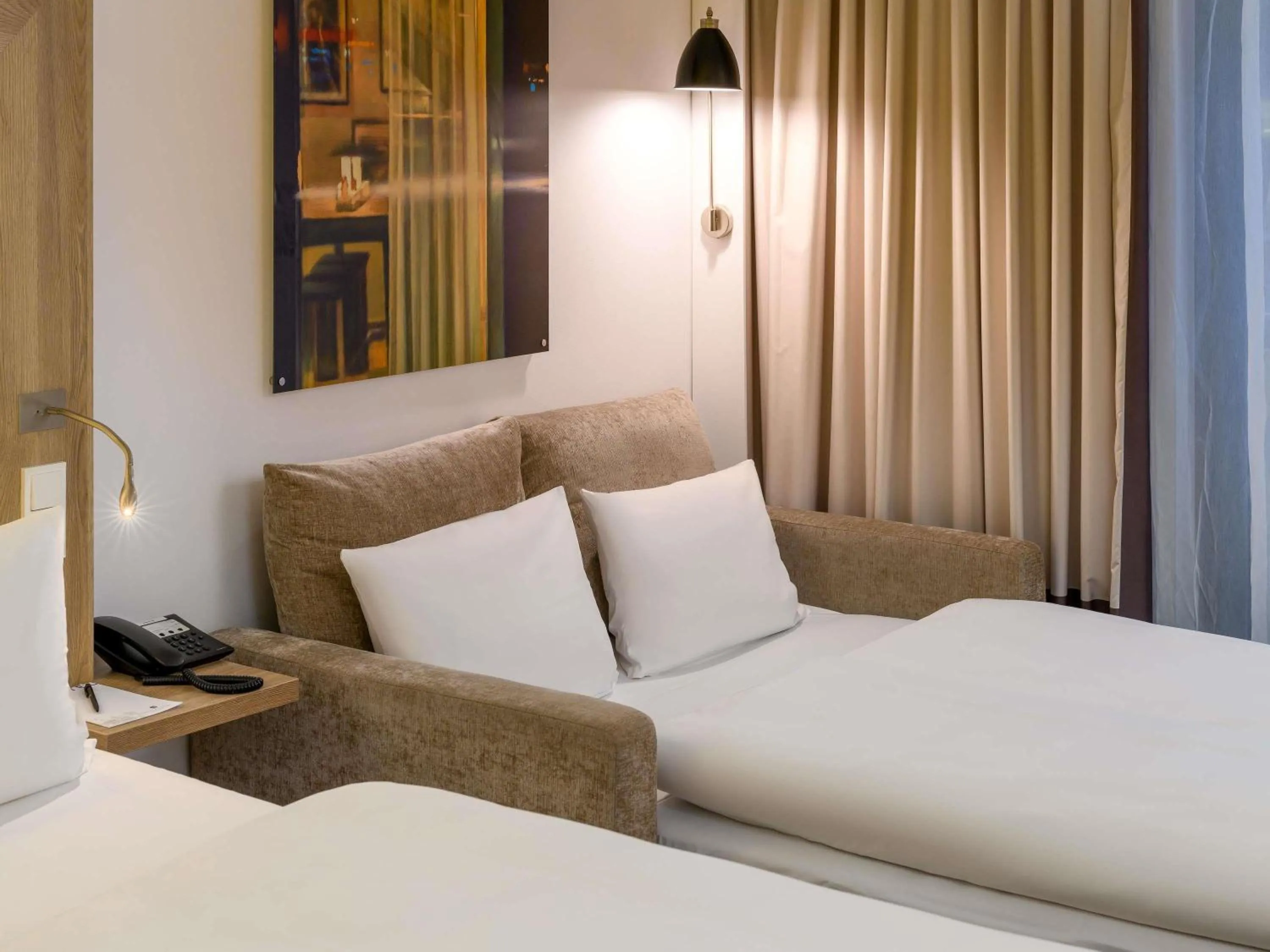 Bedroom, Bed in Novotel Nürnberg Centre Ville