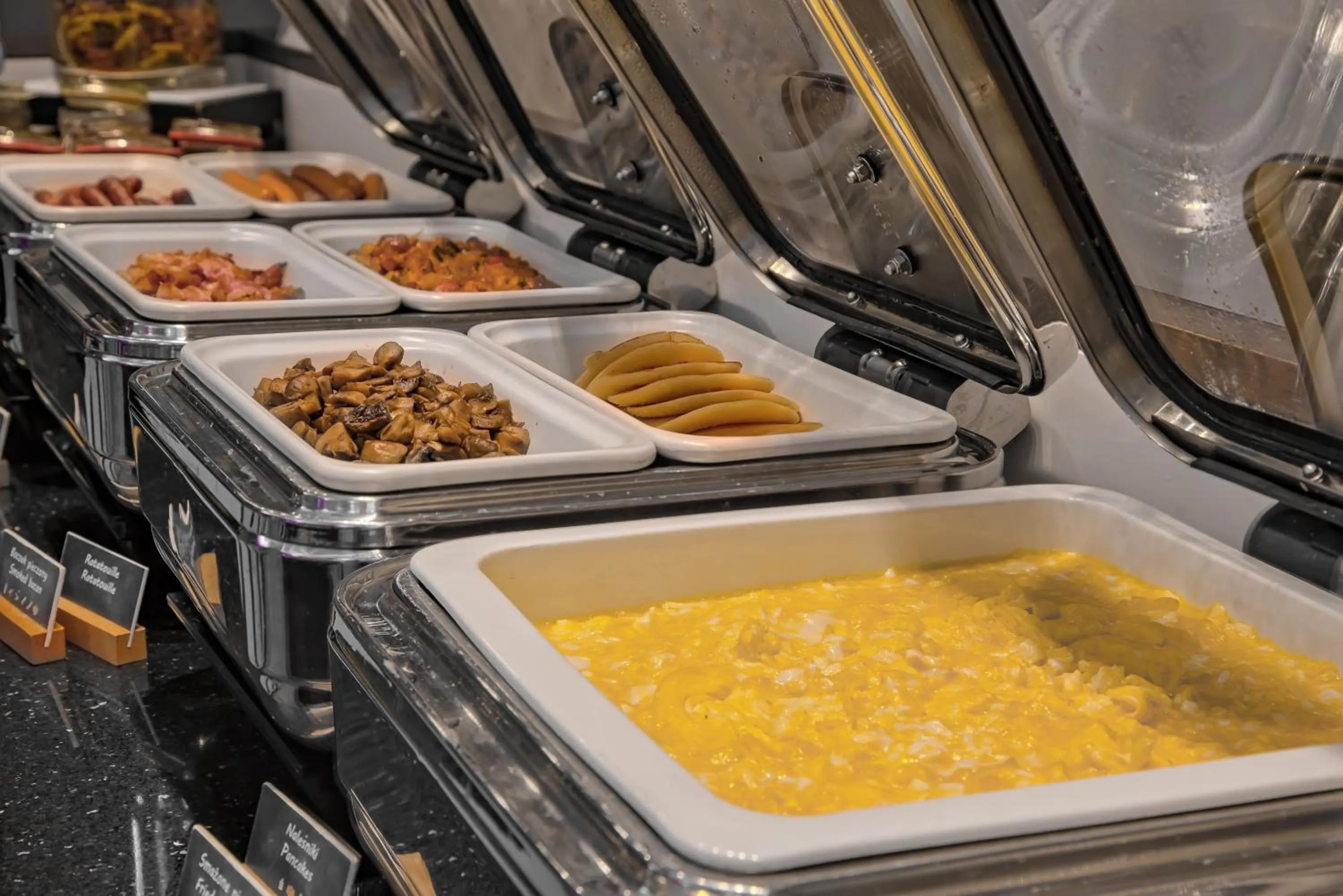 Food and drinks in Mercure Bydgoszcz Sepia