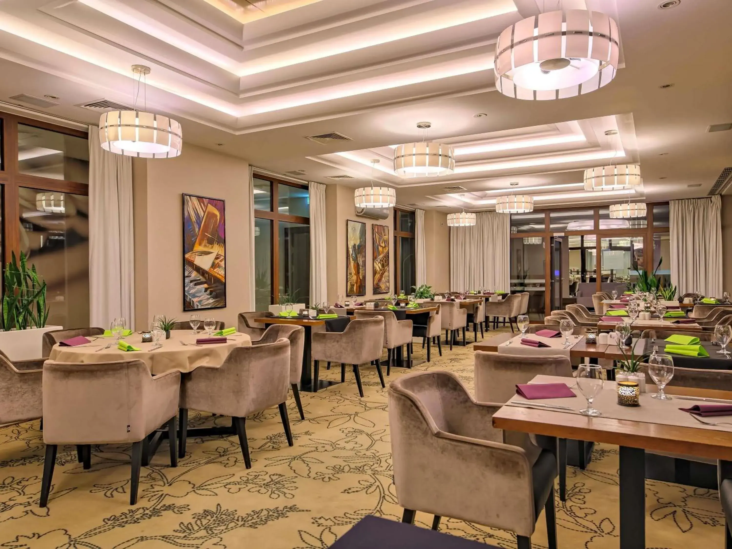 Property building in Mercure Bydgoszcz Sepia Property building in Mercure Bydgoszcz Sepia