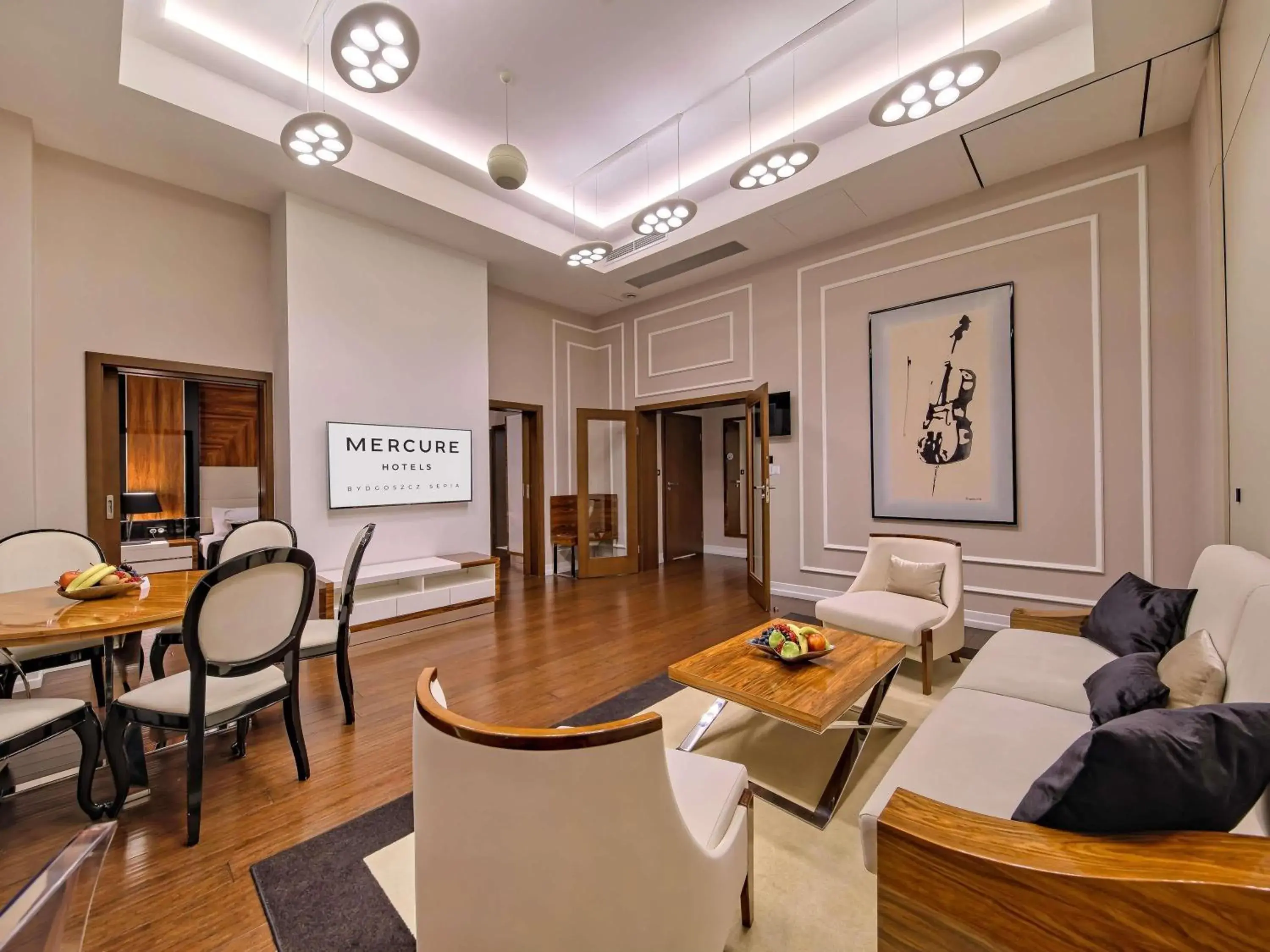 Bedroom in Mercure Bydgoszcz Sepia Bedroom in Mercure Bydgoszcz Sepia