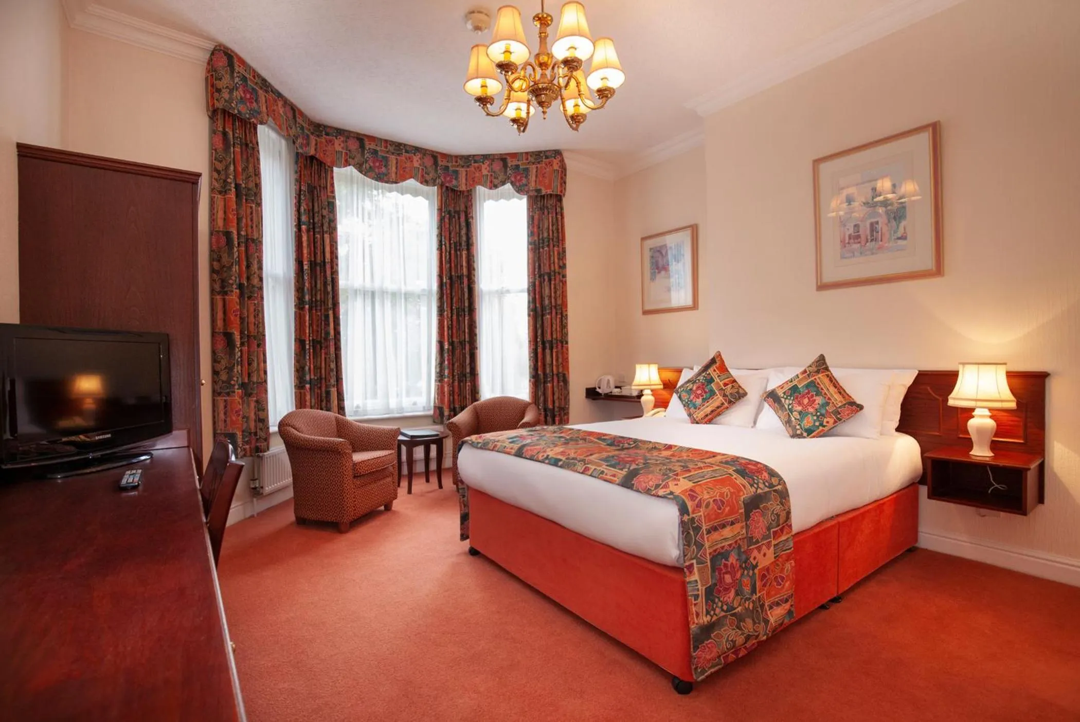 Bedroom, Bed in Arundel House Hotel