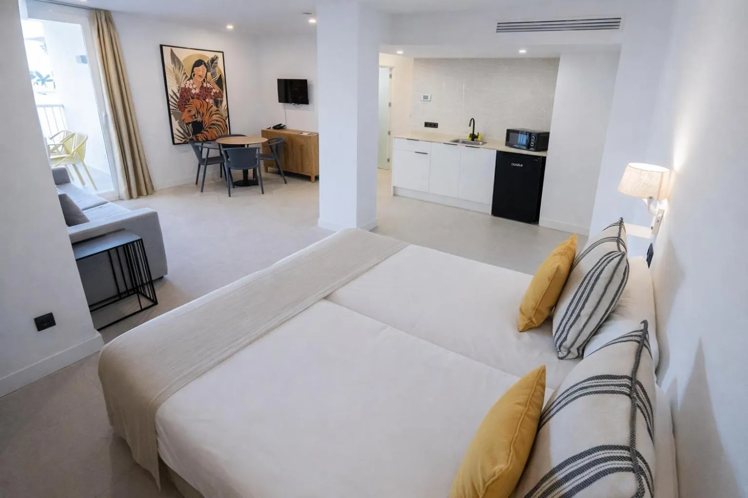 Decorative detail, Bed in Apartamentos Vistasol