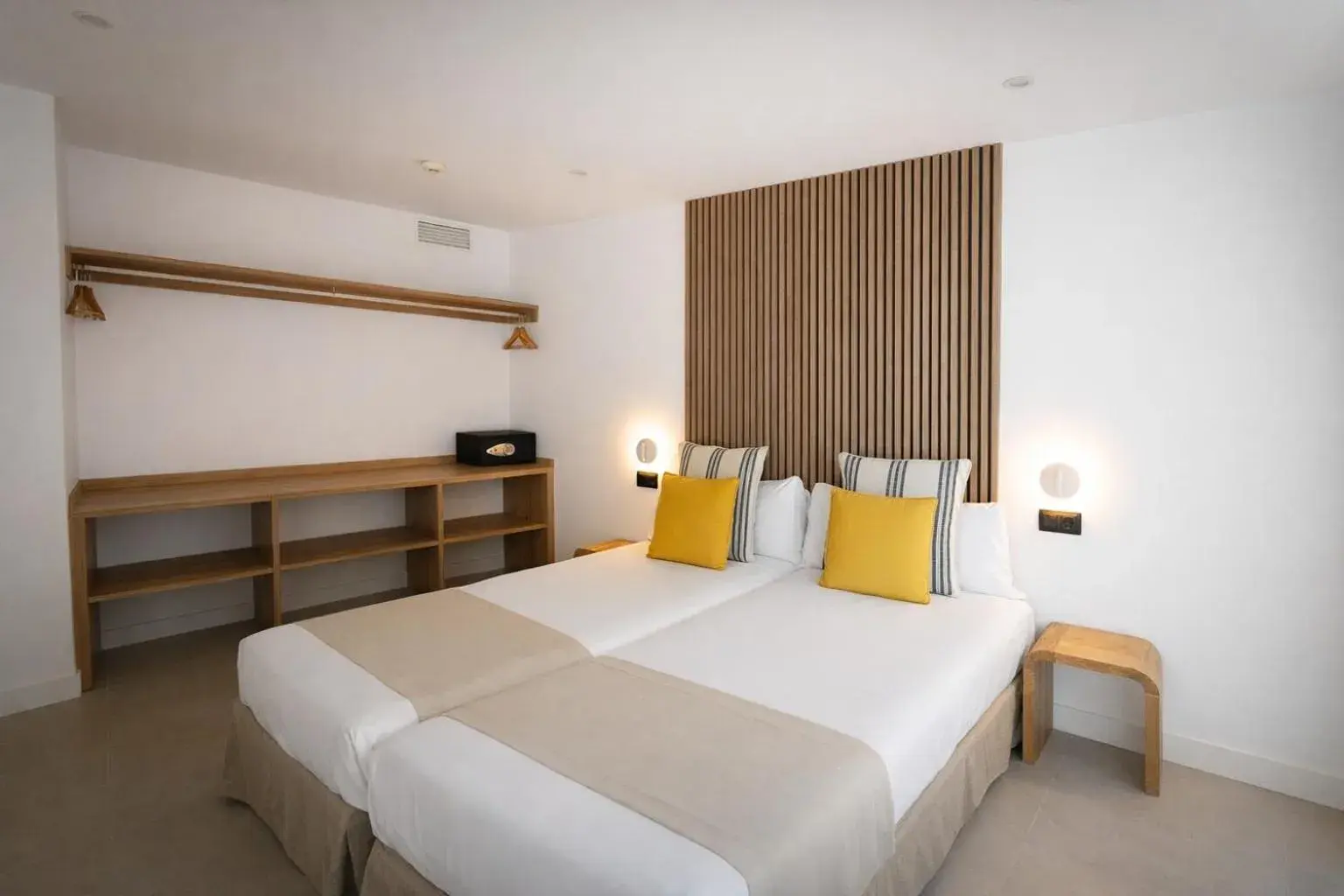 One-Bedroom Apartment with Balcony in Apartamentos Vistasol One-Bedroom Apartment with Balcony in Apartamentos Vistasol