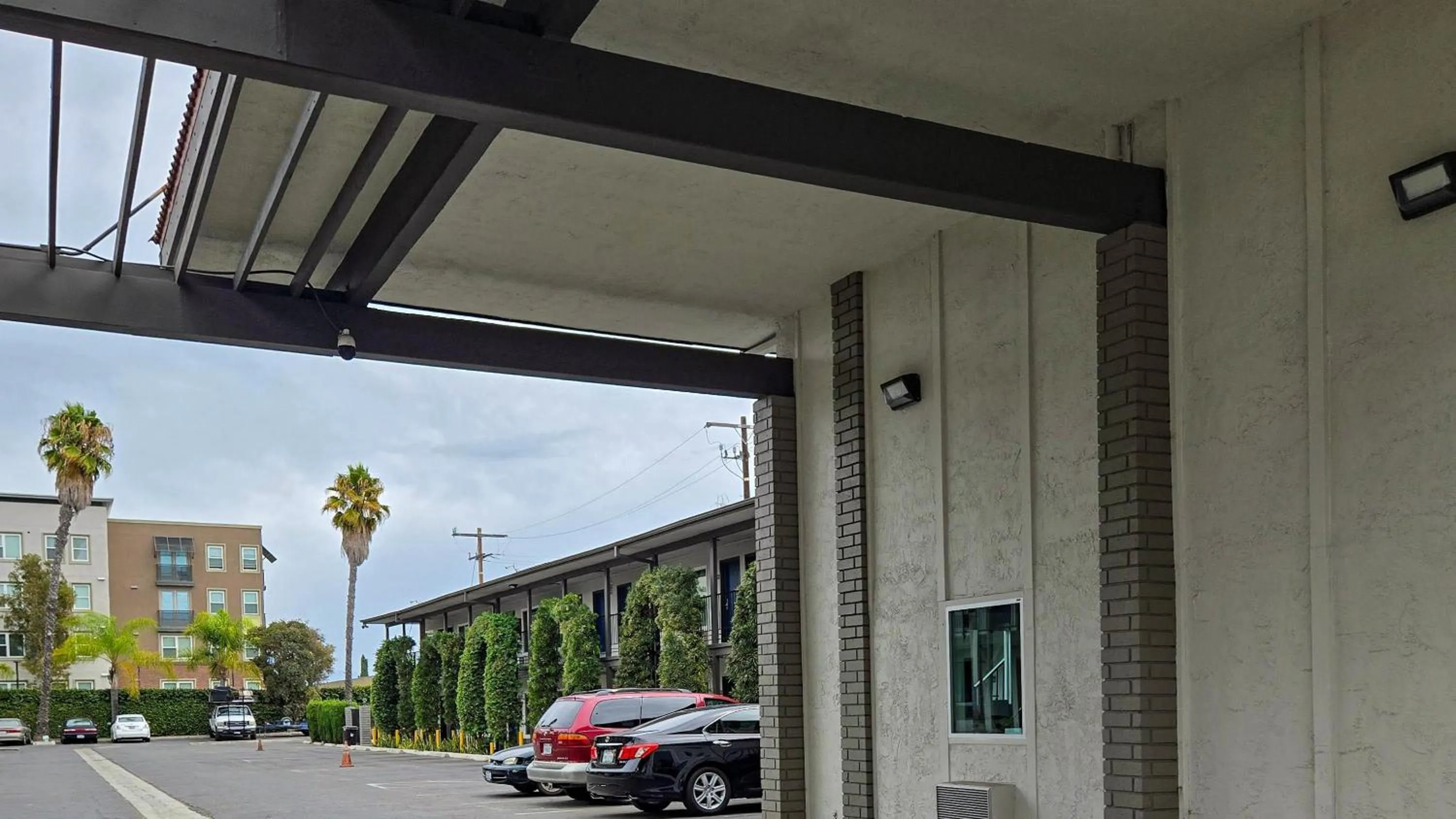 Property building in Studio 6 Suites Santa Ana, CA