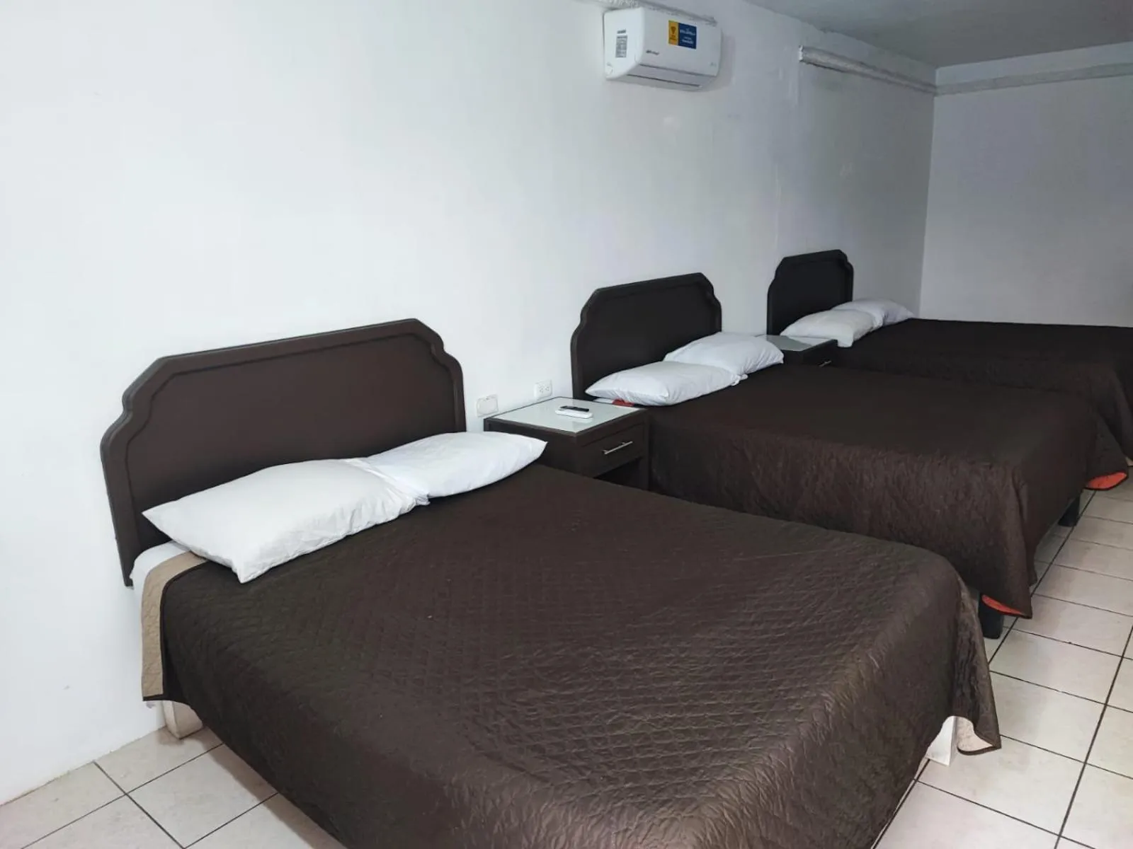 Bed in Hotel Estrella