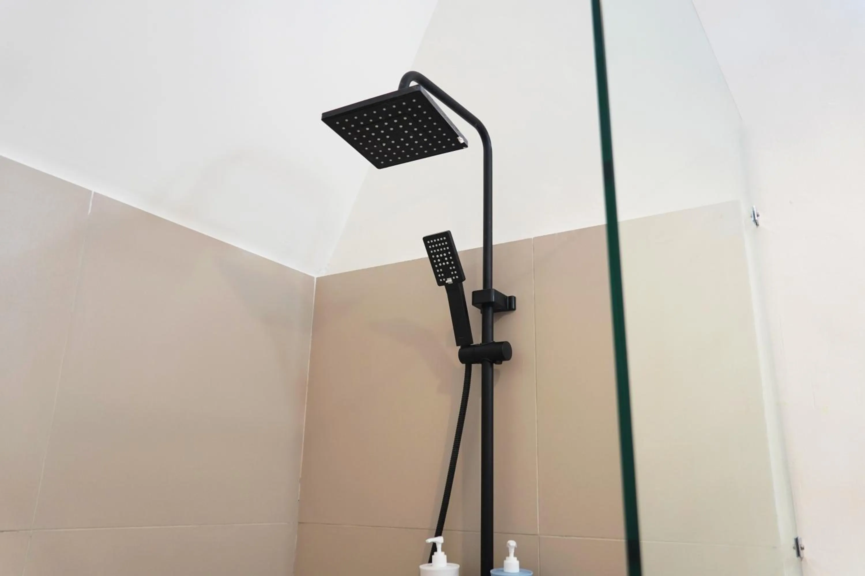 Shower in Jungle Bungalows