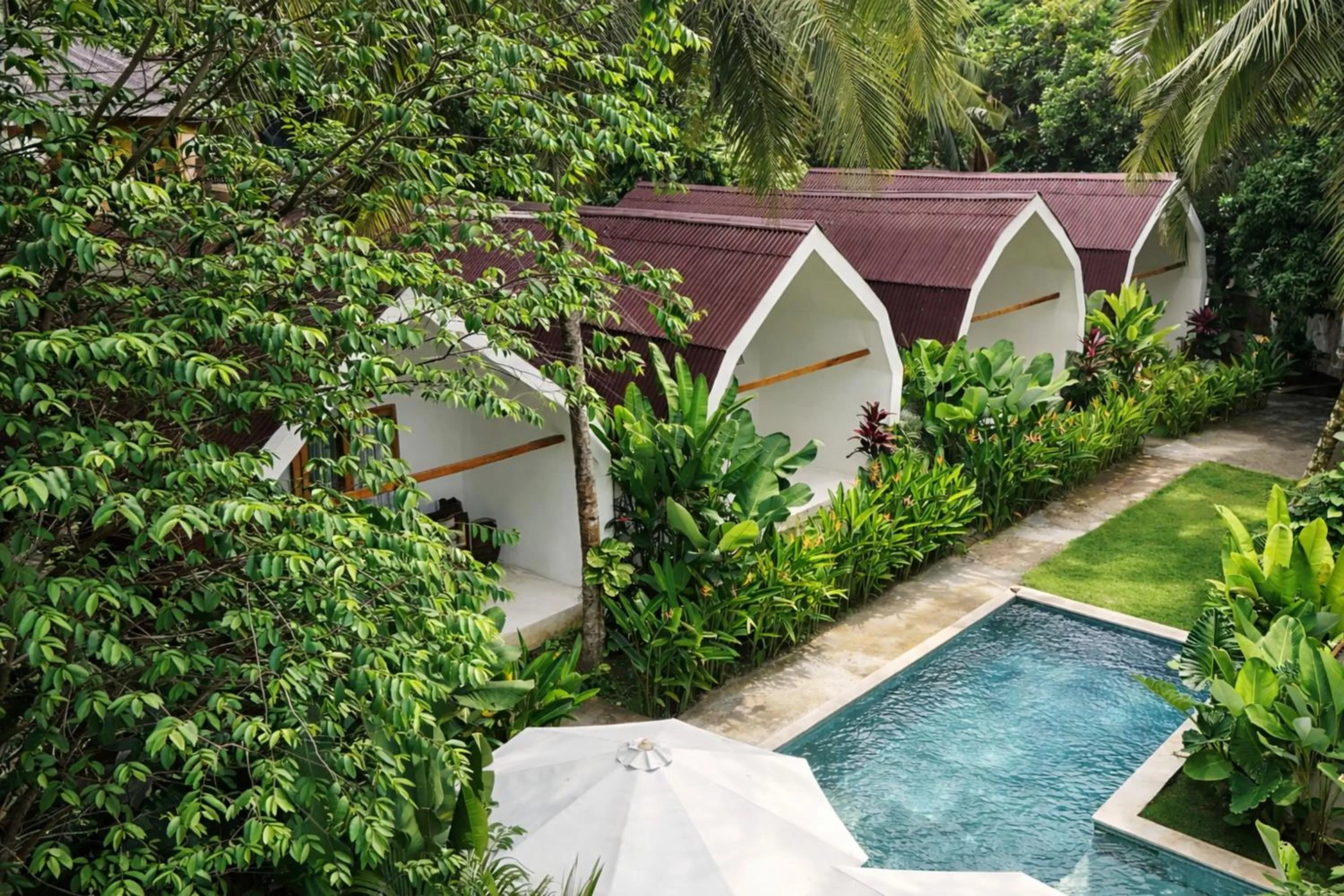 Property building in Jungle Bungalows