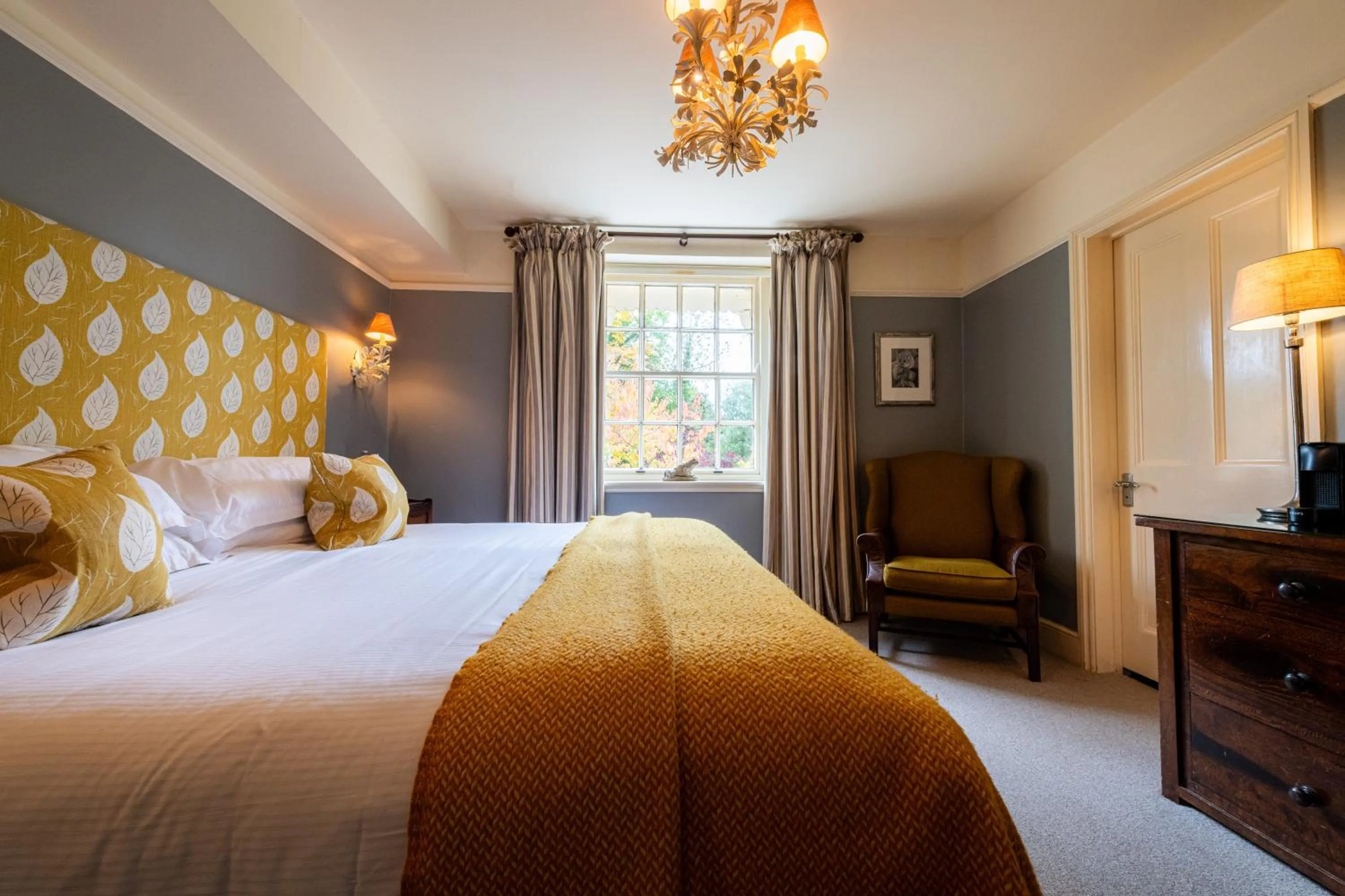 Bed in The Swan Hotel