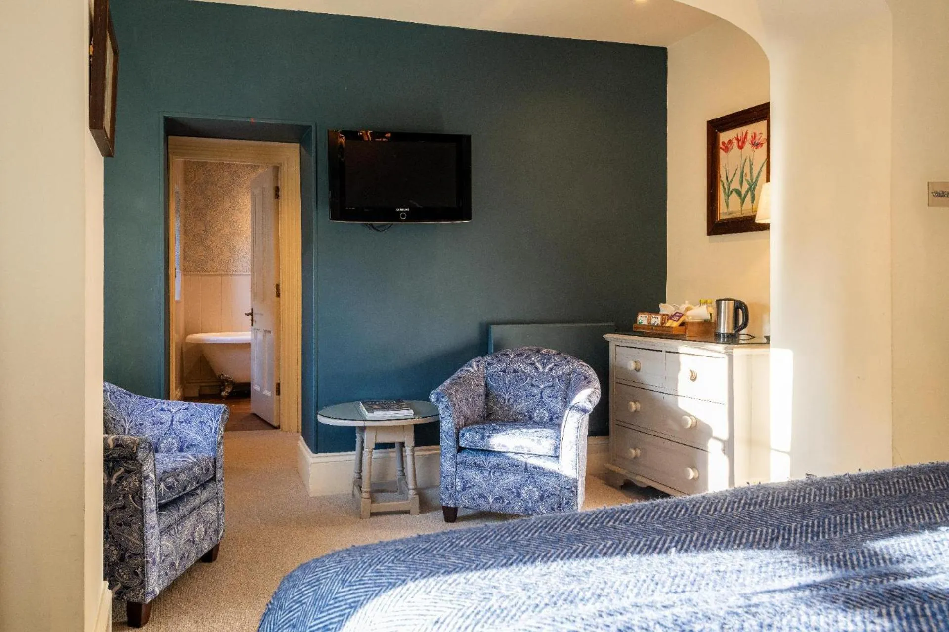 Bed in The Swan Hotel