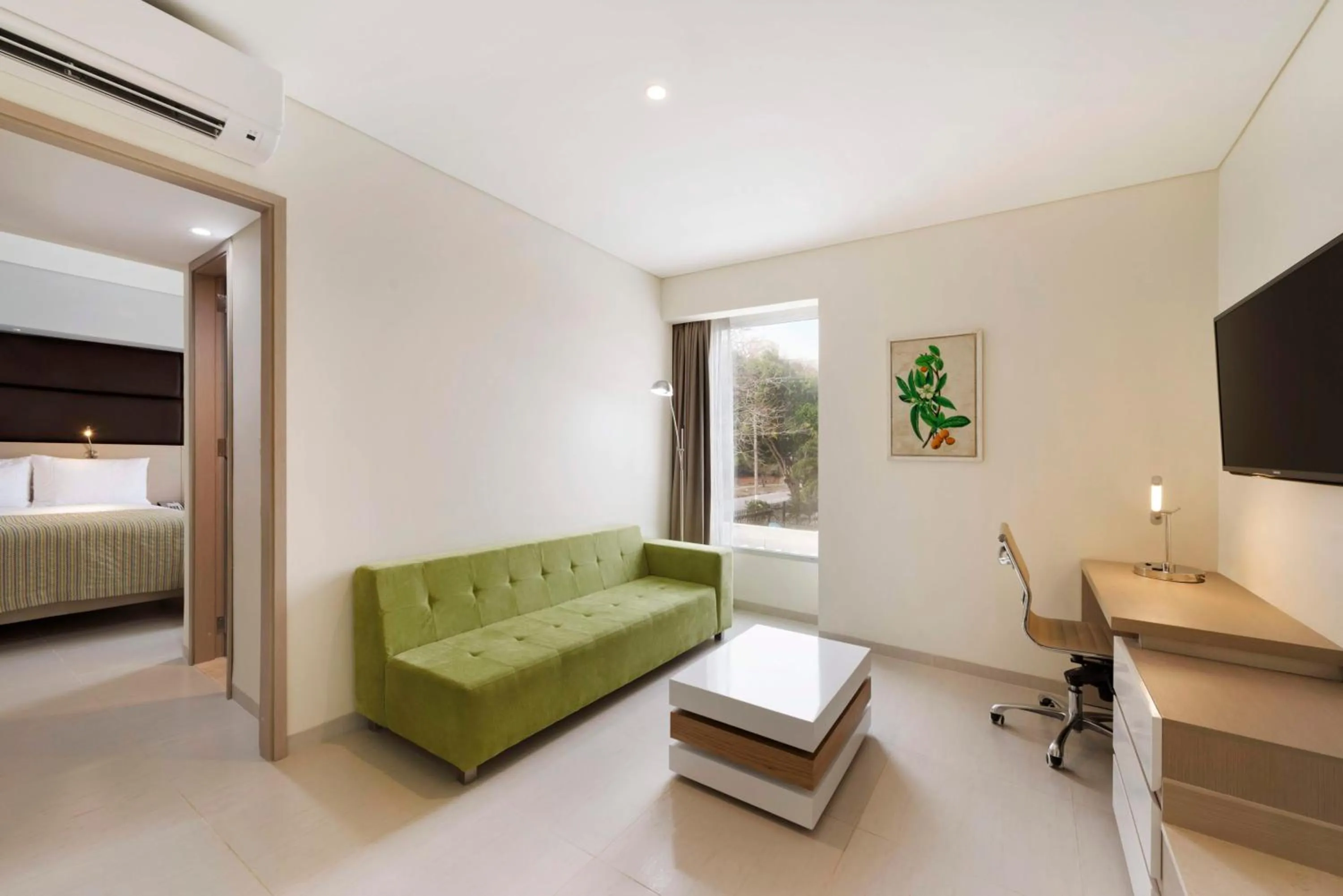 Bedroom, Bed in Wyndham Garden Barranquilla