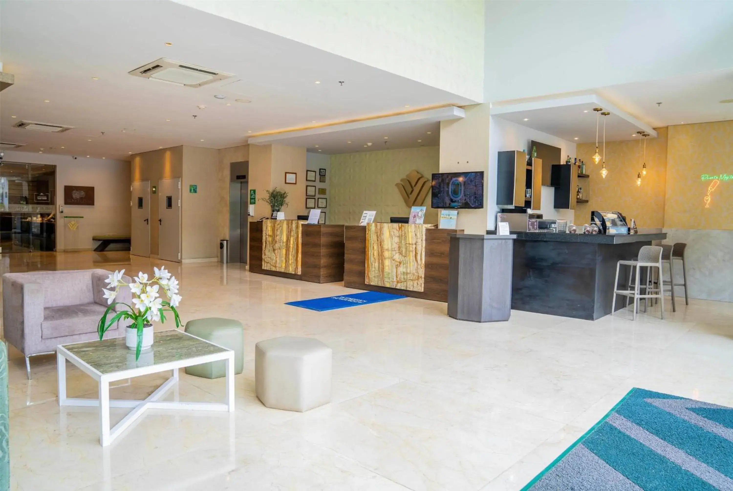 Lobby or reception in Wyndham Garden Barranquilla Lobby or reception in Wyndham Garden Barranquilla