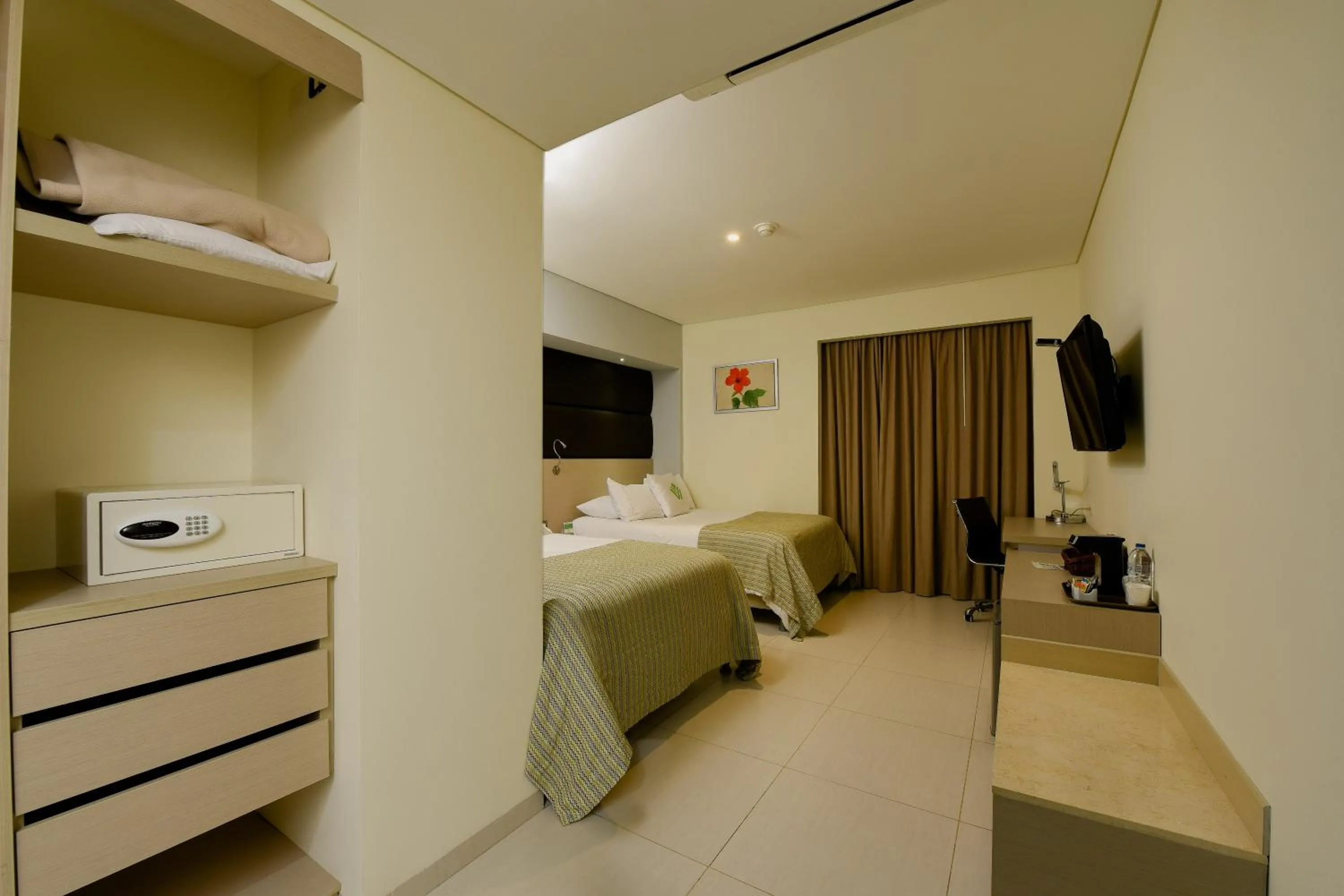 Photo of the whole room, Bed in Wyndham Garden Barranquilla