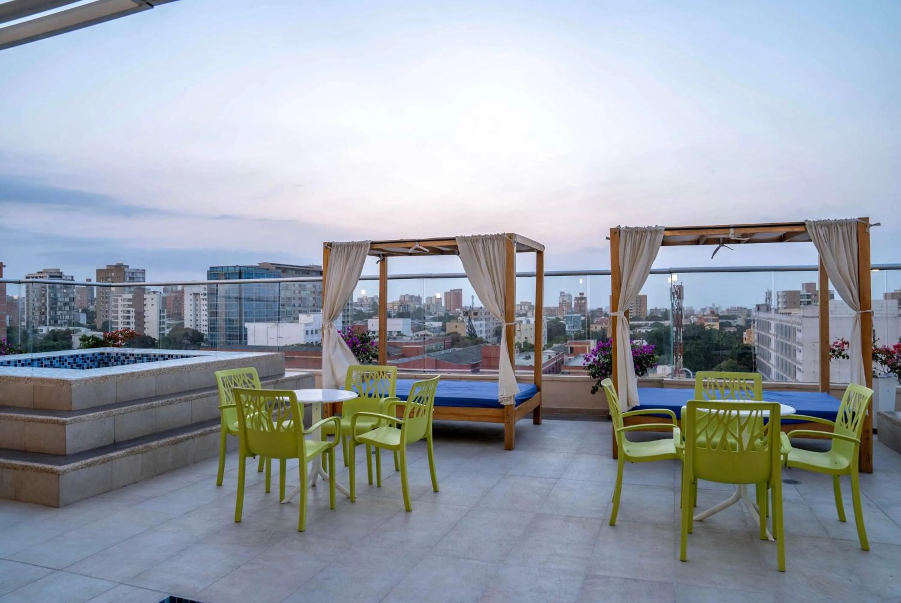 Pool view in Wyndham Garden Barranquilla