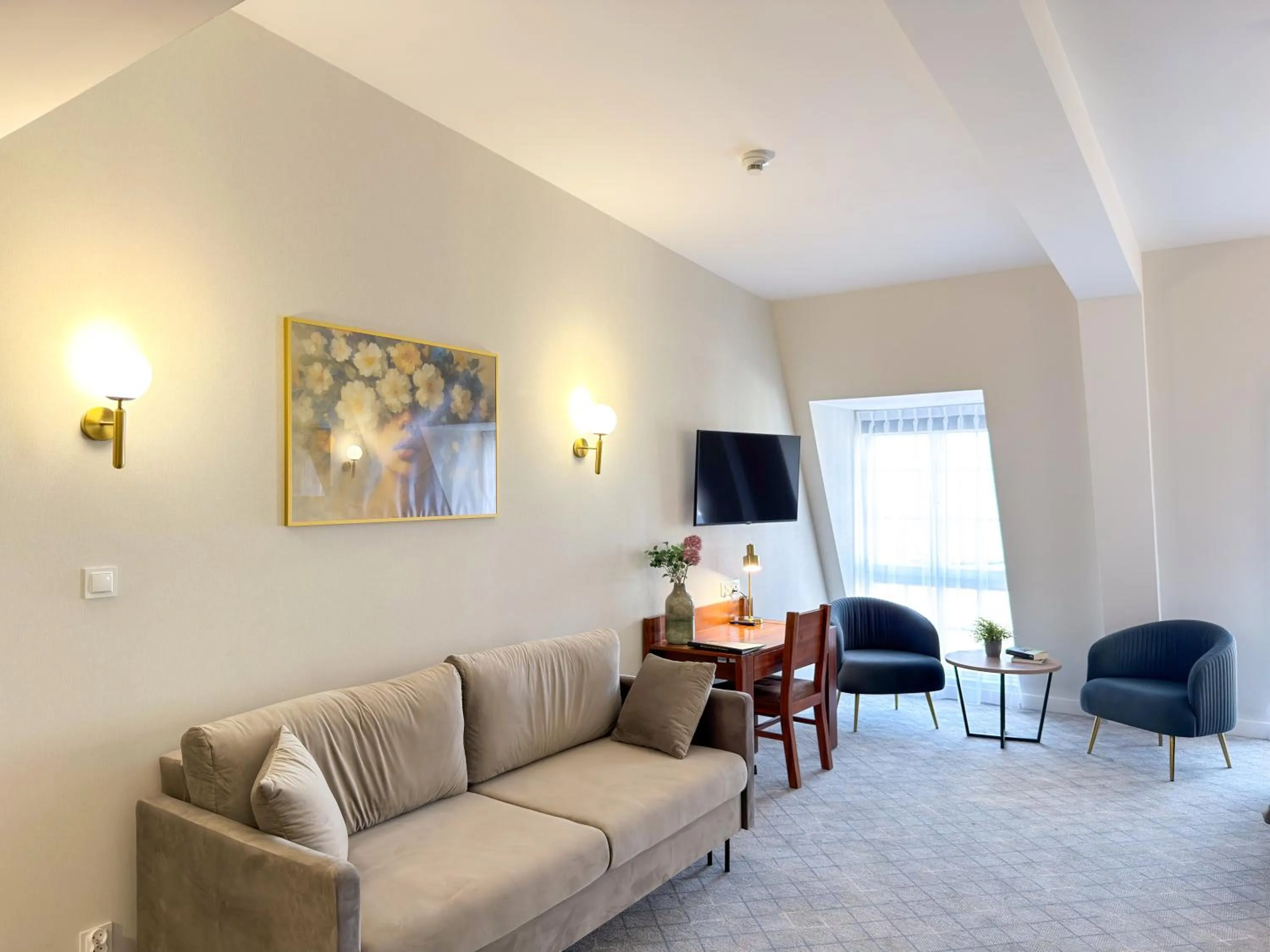 TV and multimedia in Hotel Piast Wrocław Centrum