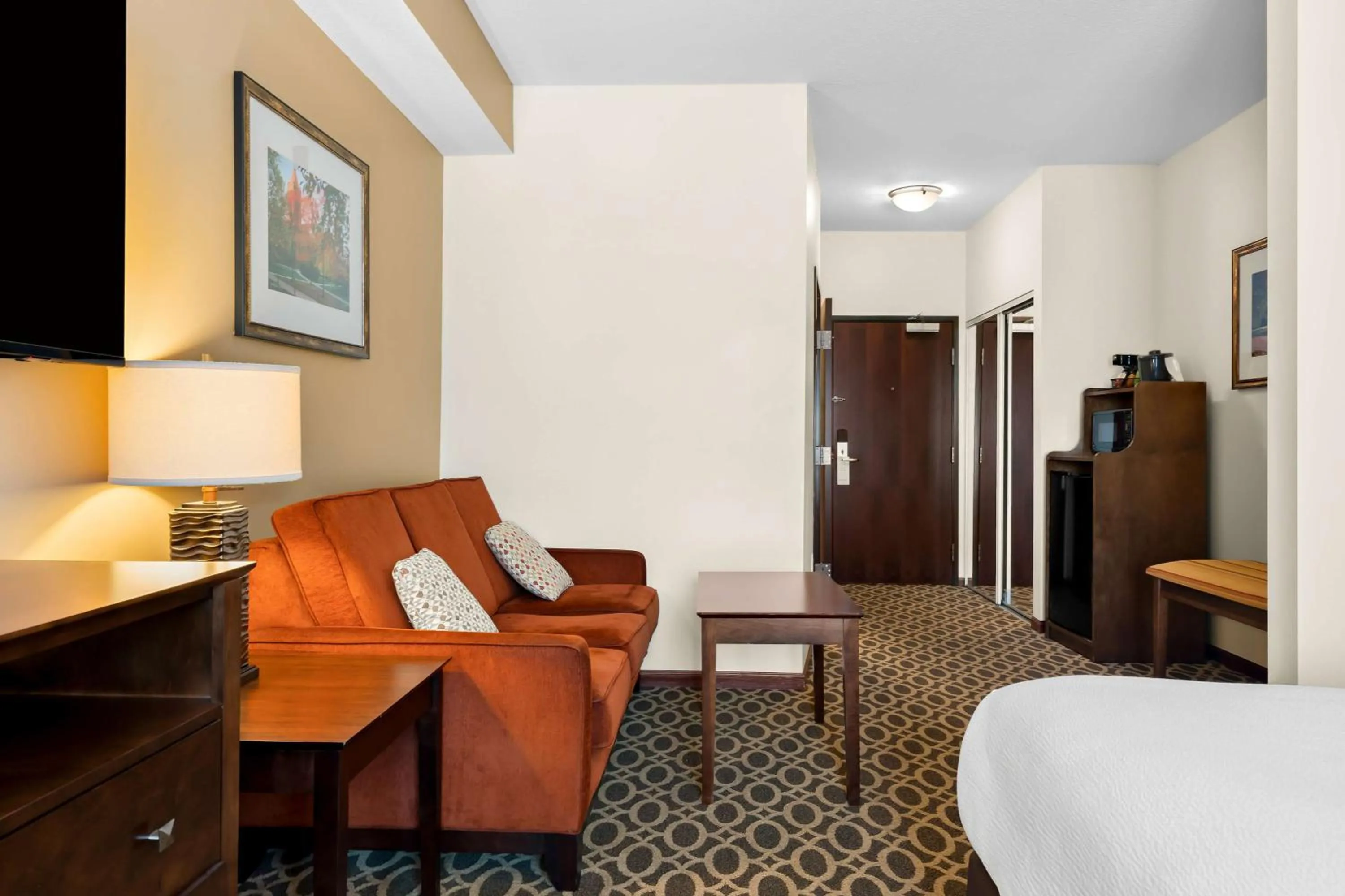 Bedroom, Bed in Best Western Paradise Inn