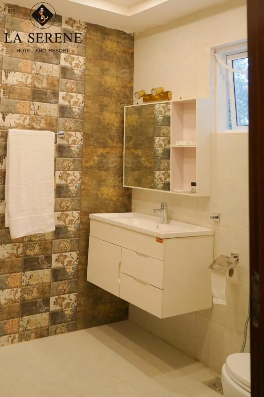 Shower in La Serene Hotel and Resort Kalam by Khan Familia Travels