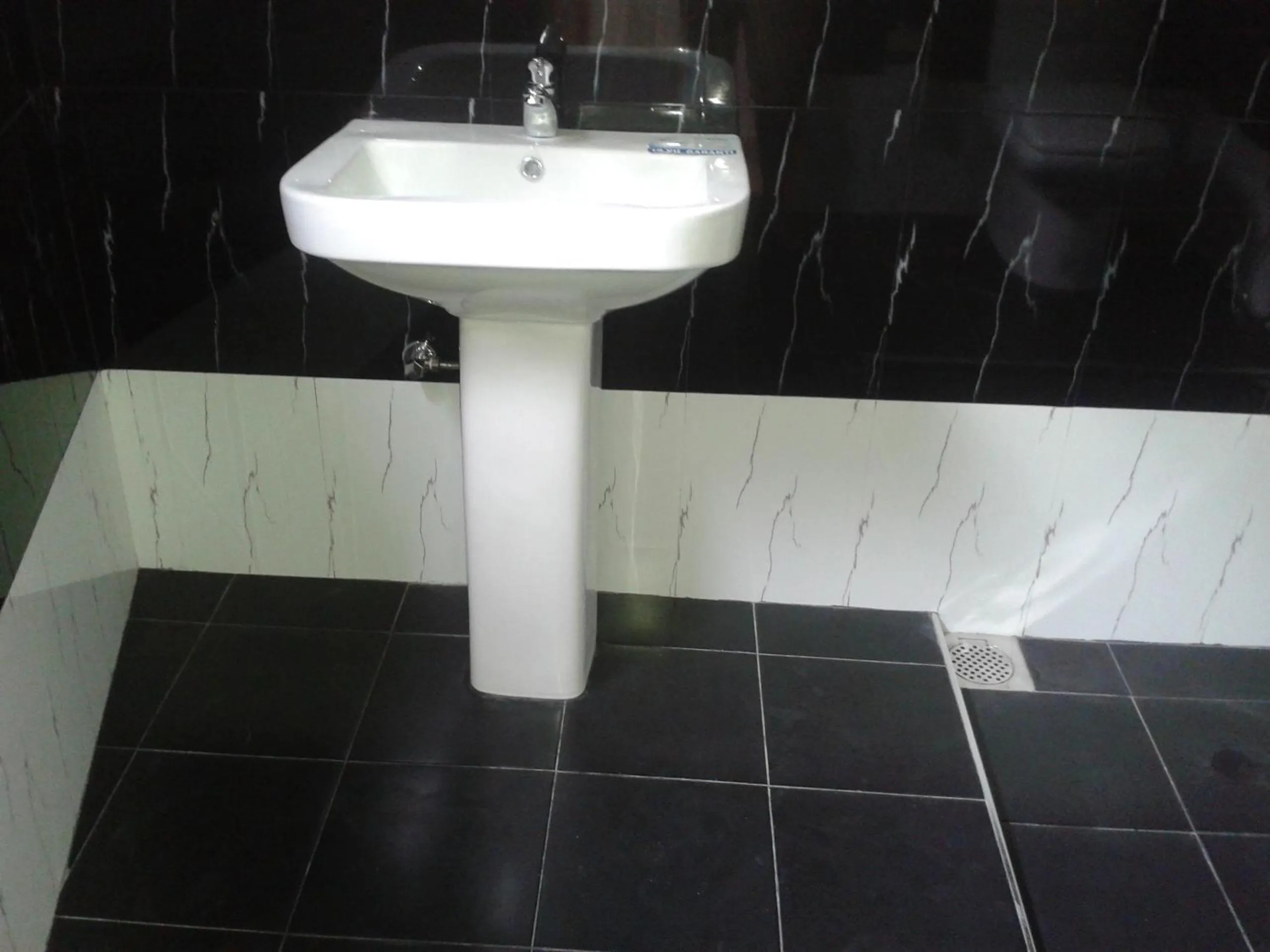 Bathroom in Mirissa Cocoon