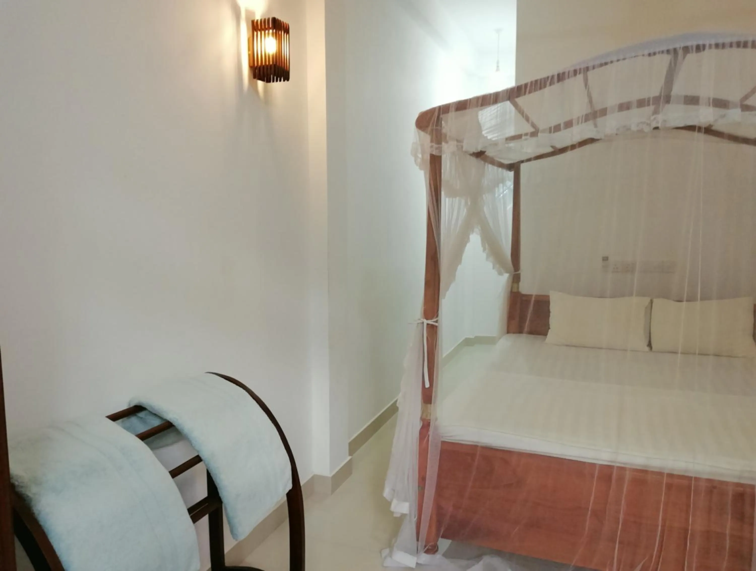 Bed in Mirissa Cocoon