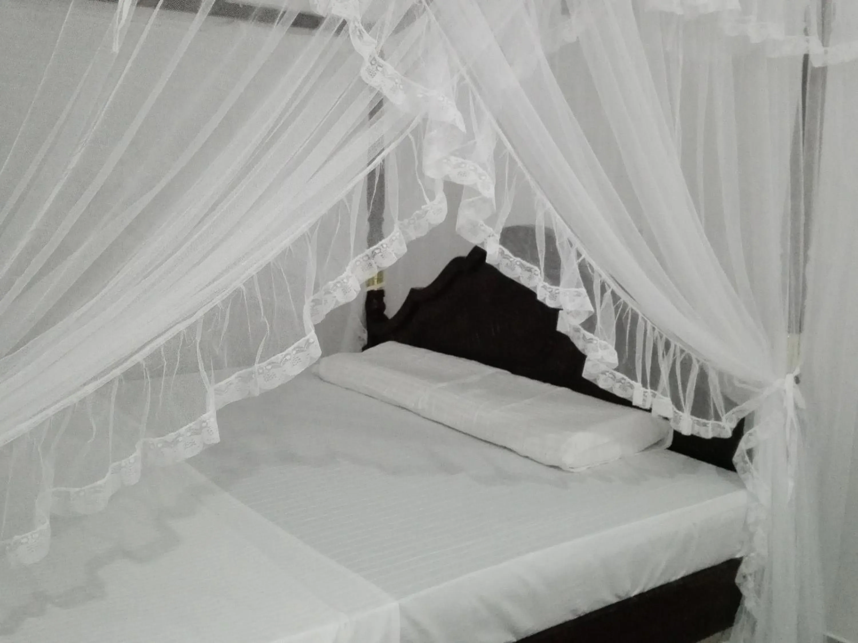 Bed in Mirissa Cocoon