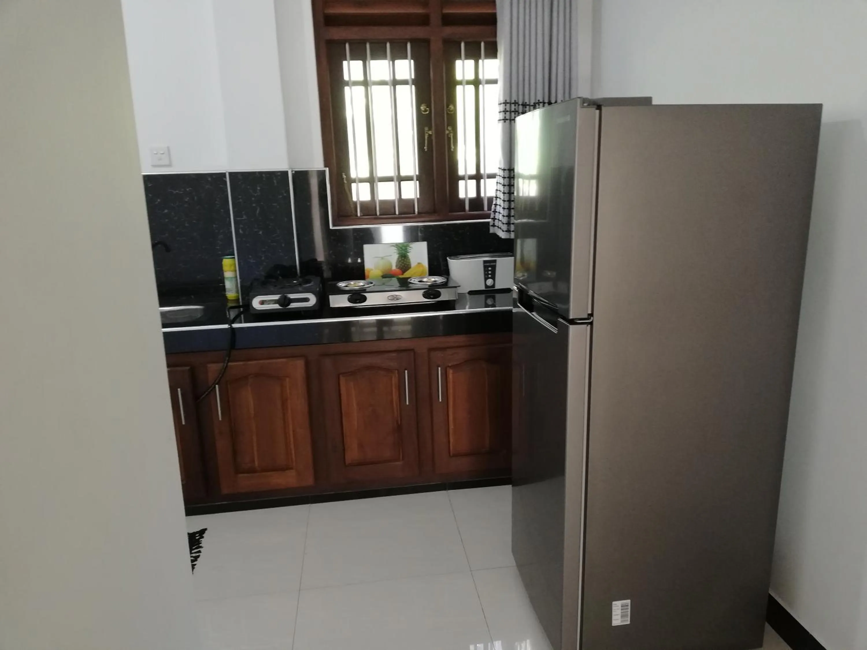 Kitchen or kitchenette in Mirissa Cocoon