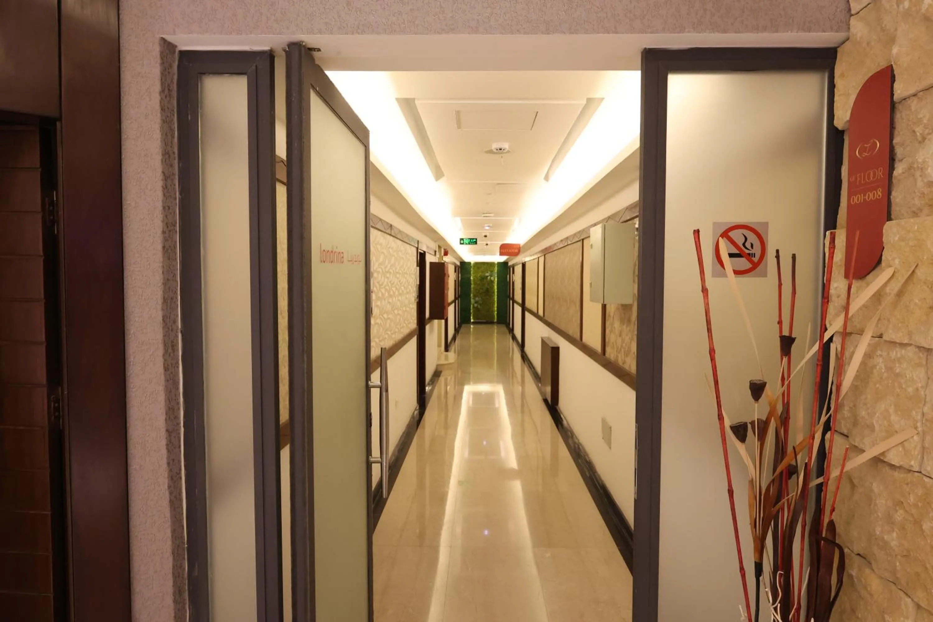 Property building in Londrina Hotel