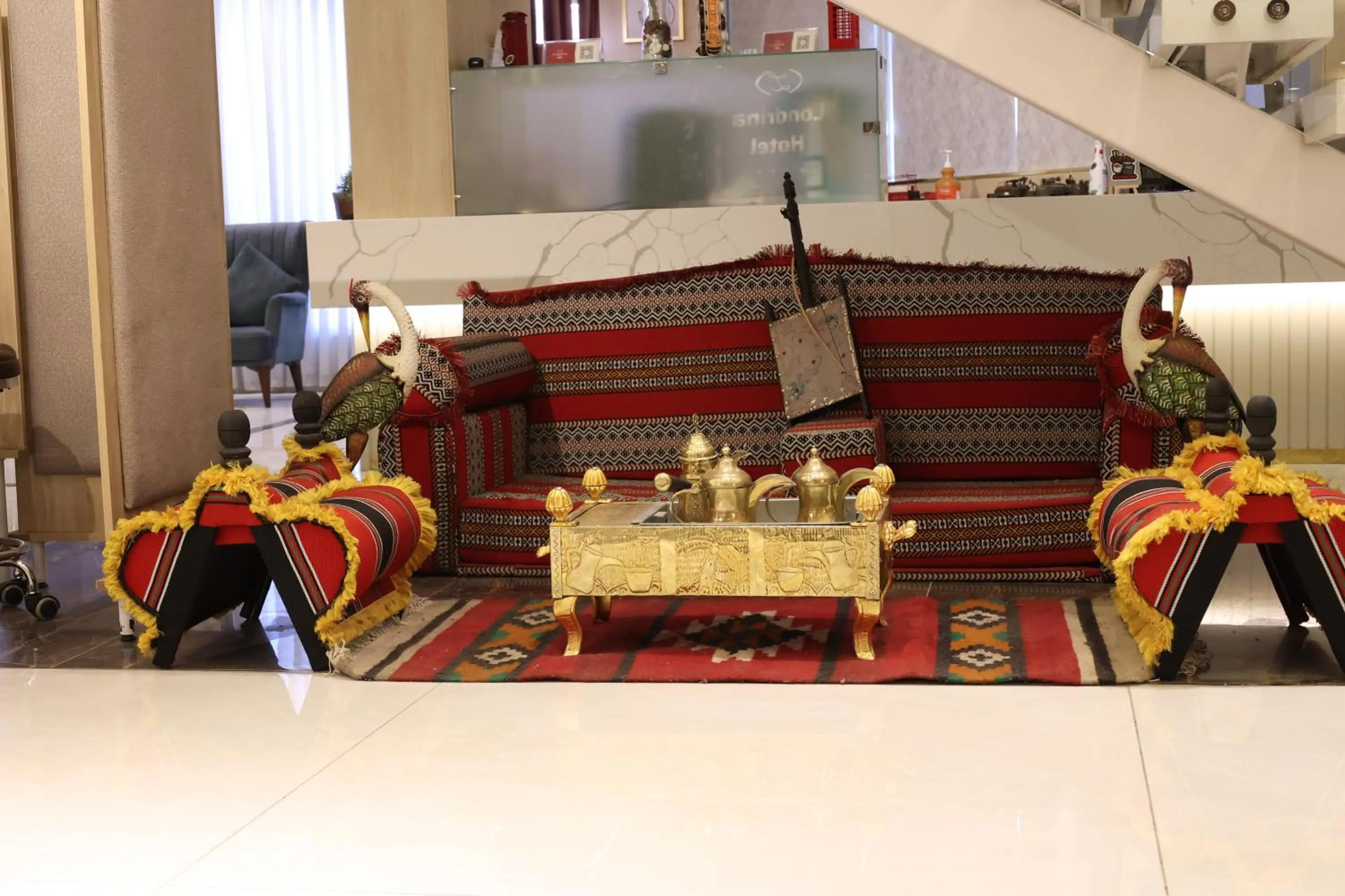Seating area in Londrina Hotel