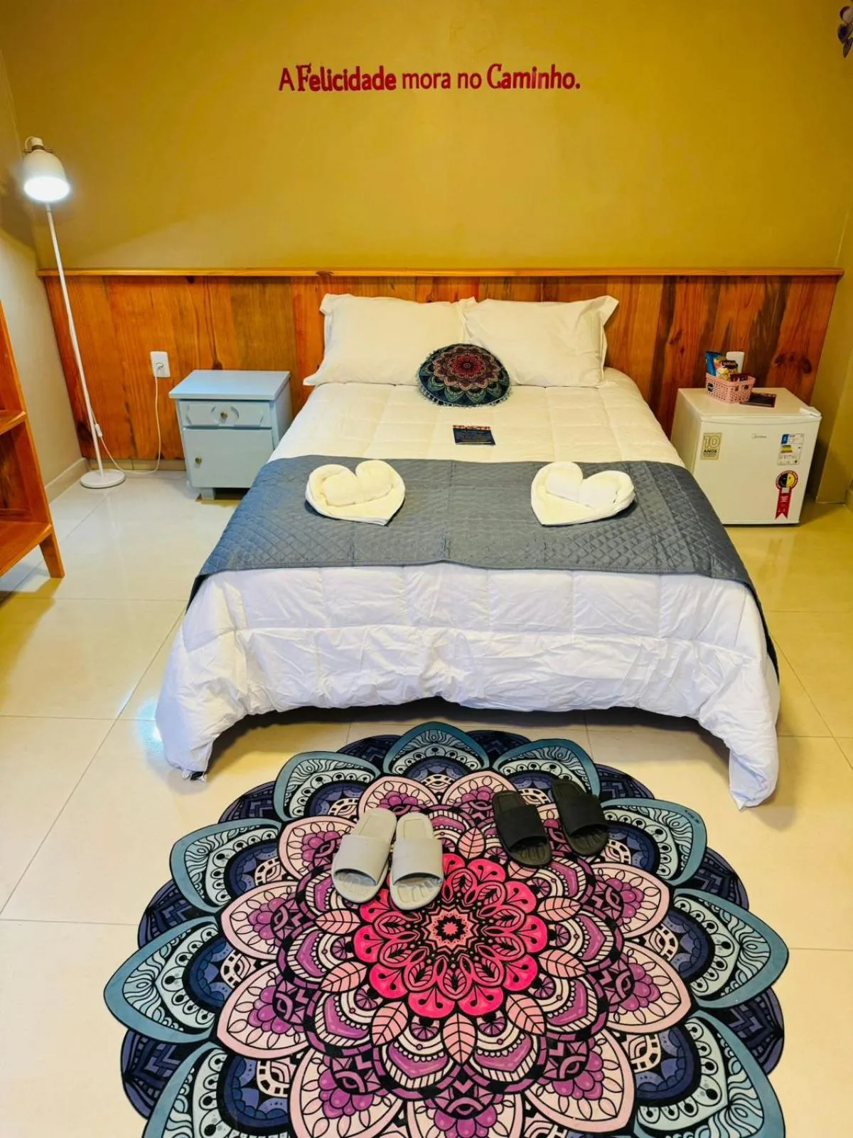 Decorative detail, Bed in El Caminito