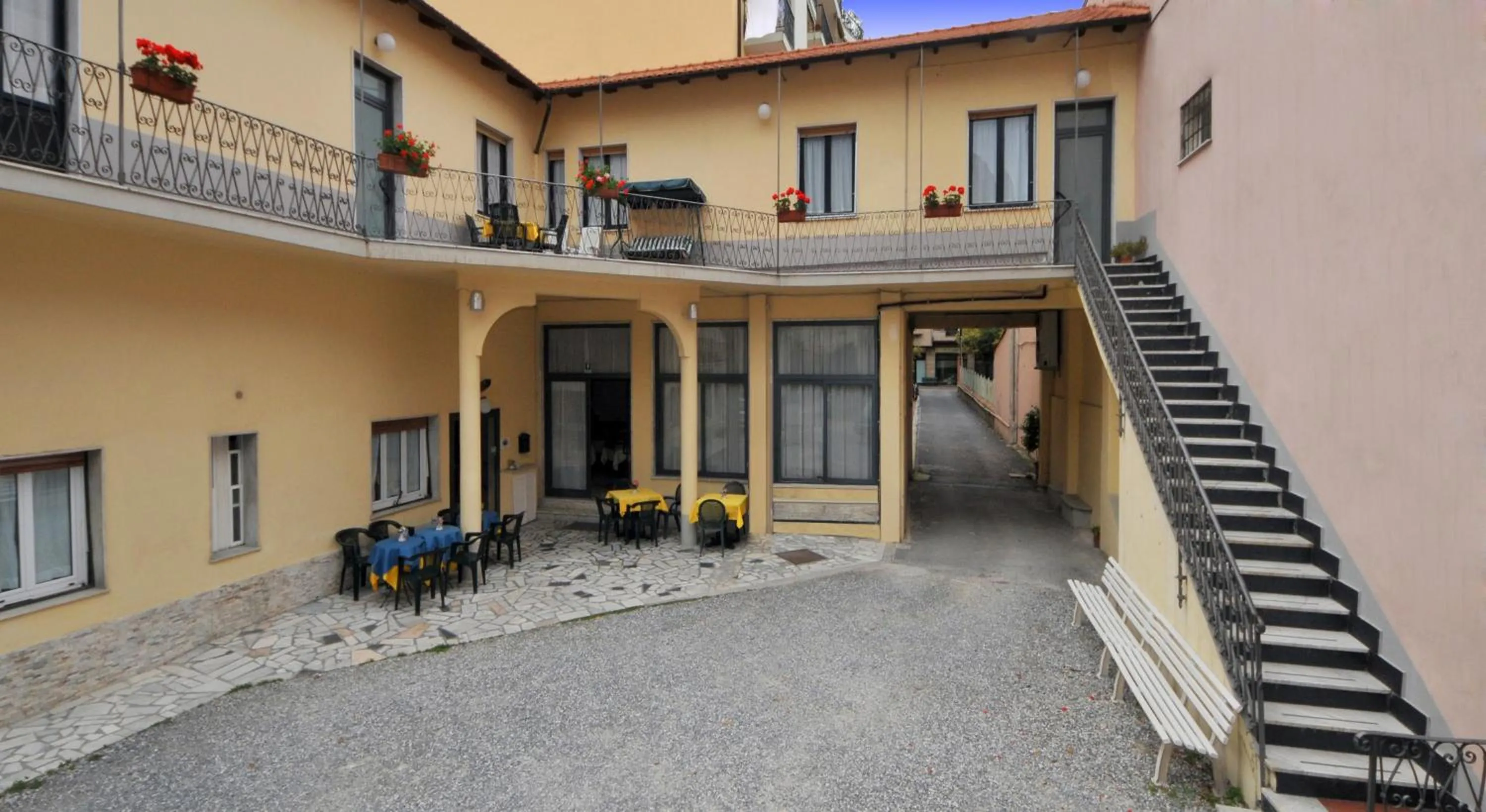 Property building in Hotel Santa Maria