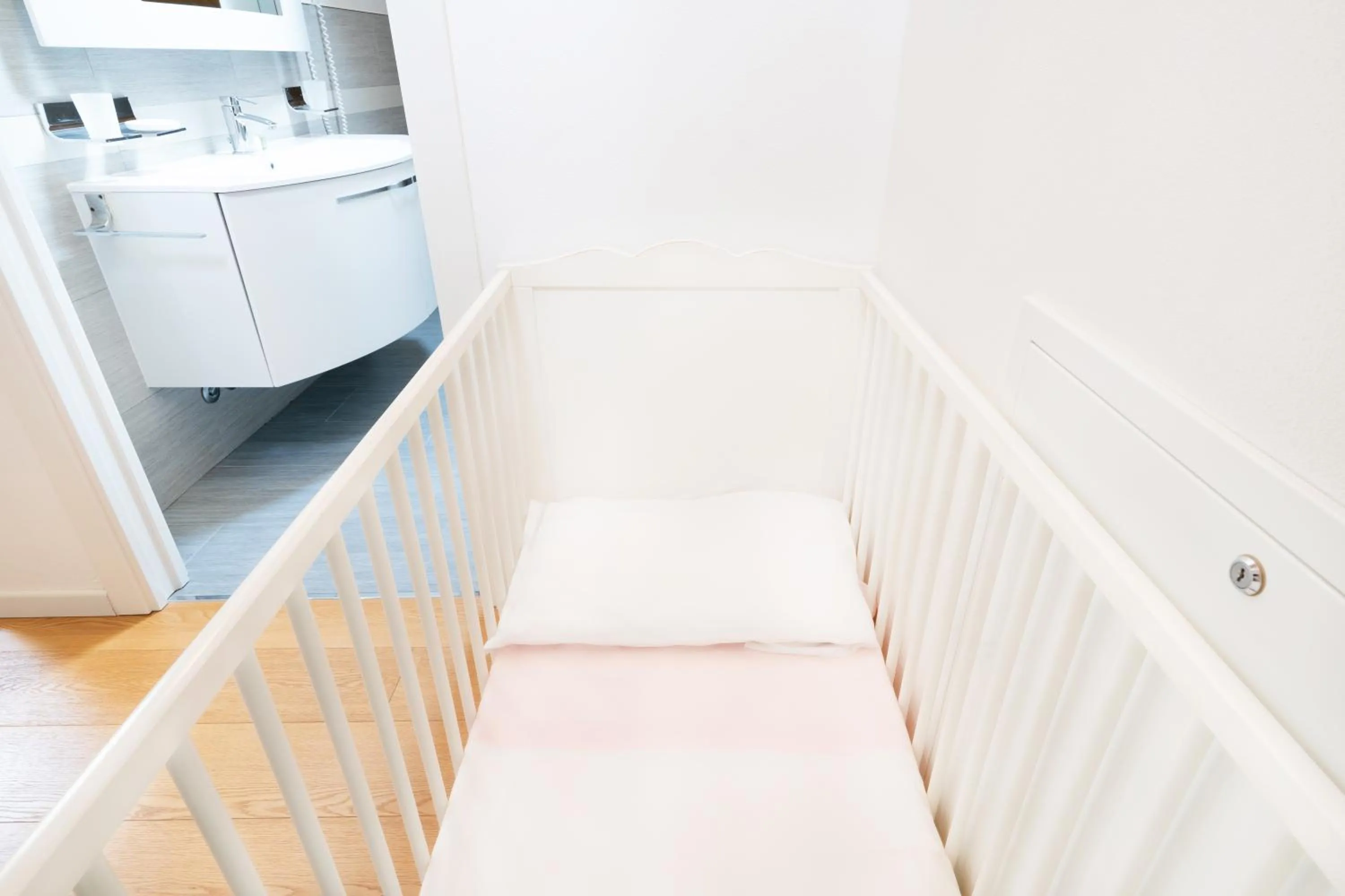 cot, Bed in Ca' Degli Antichi Giardini Apartments
