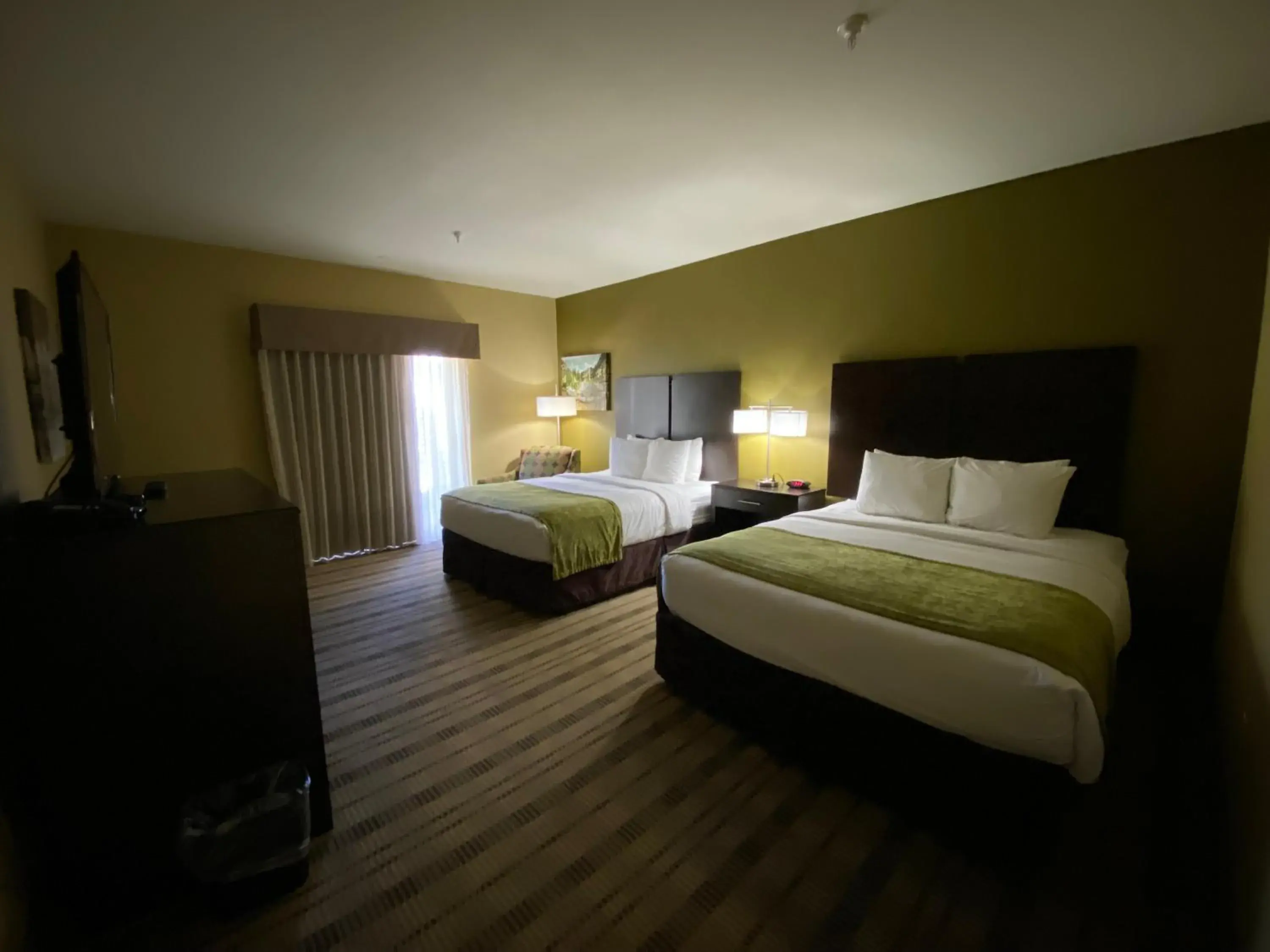 Bedroom, Bed in Pagosa Lodge Bedroom, Bed in Pagosa Lodge